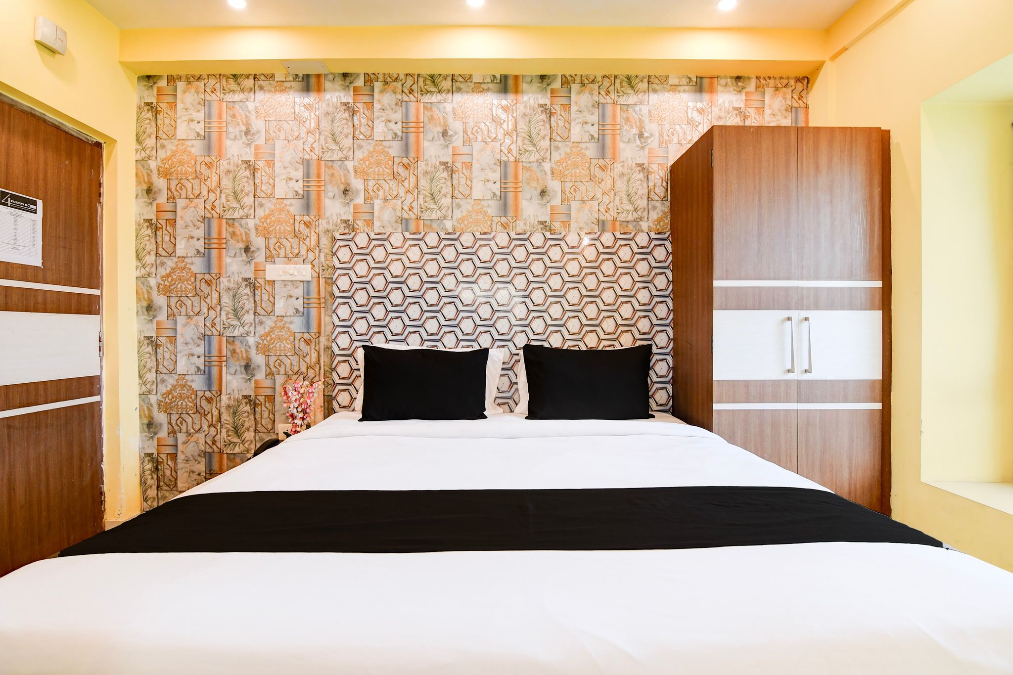 Hotel O 4 Friends Hotel Unit : II Classic 11