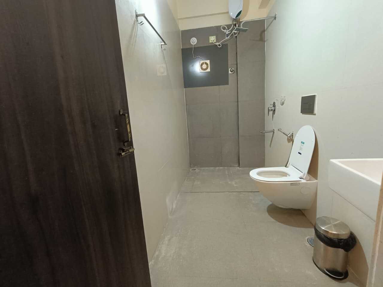 Hotel O VRK Classic 14