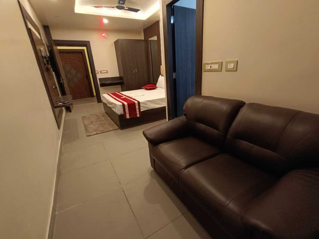 Hotel O VRK Classic 12