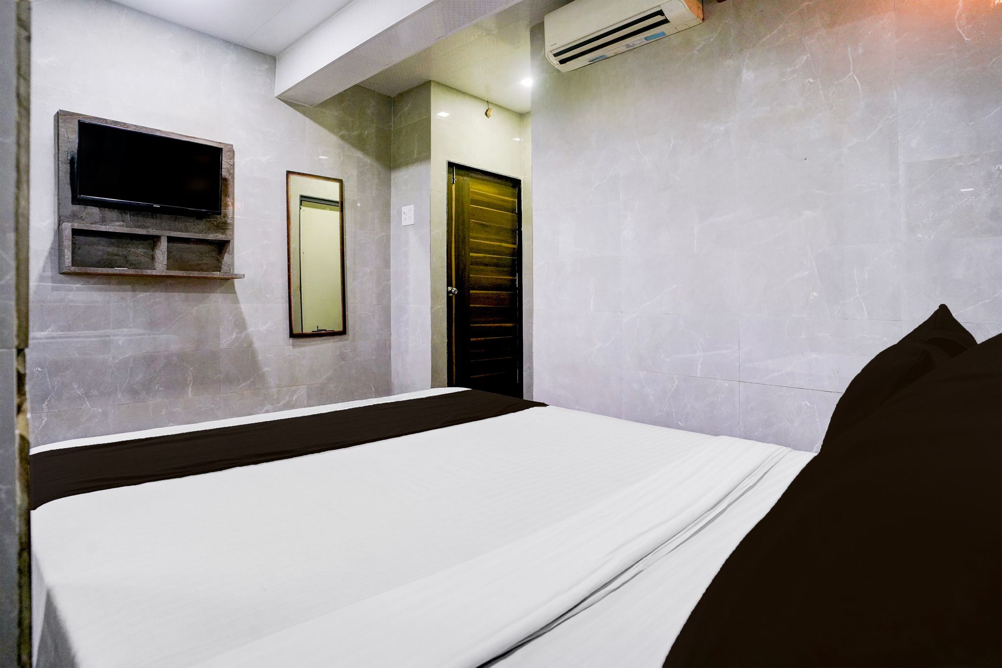 Hotel O Balaji Residency Classic 12