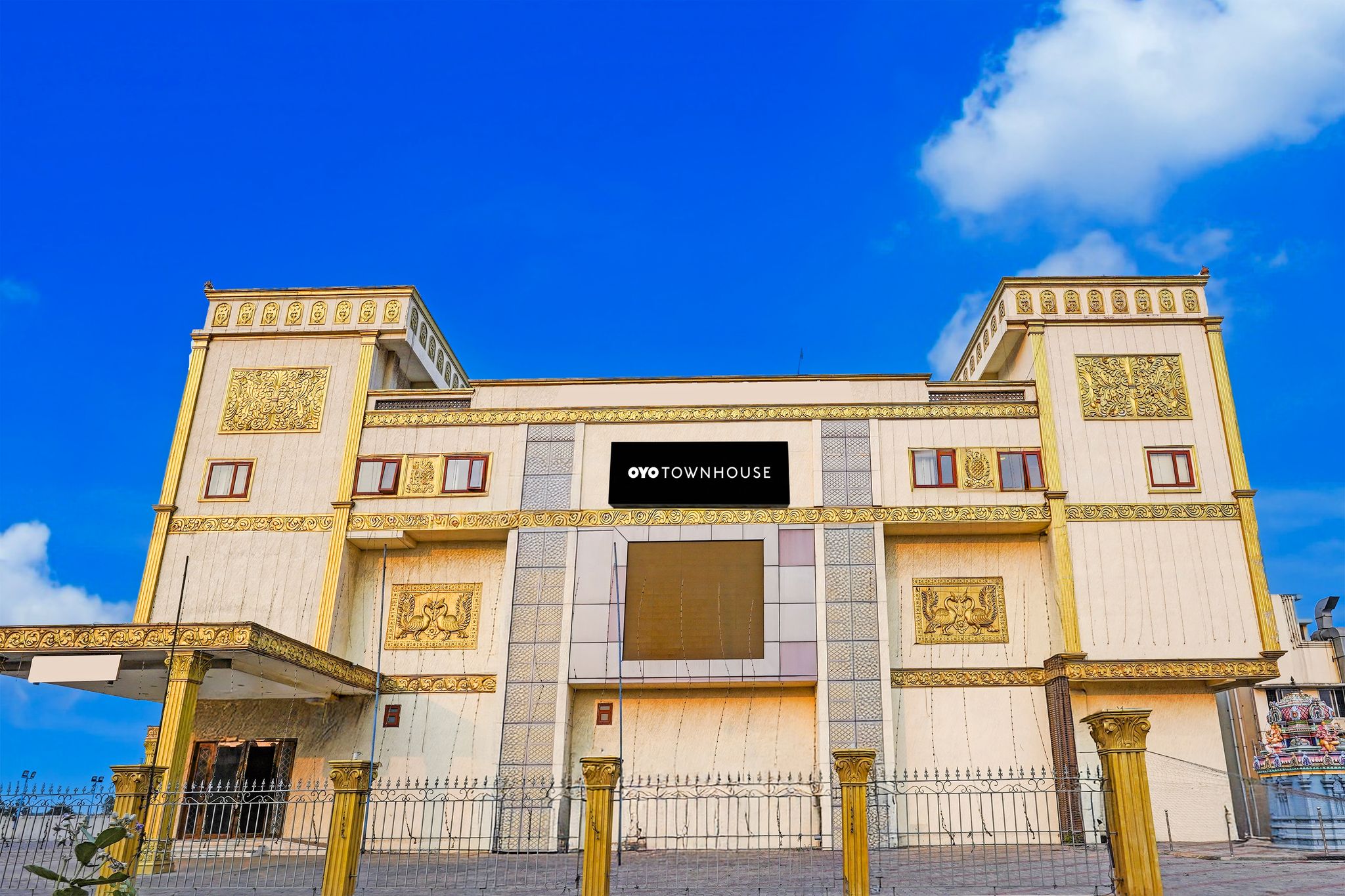 Townhouse JFN Comfort Hotel