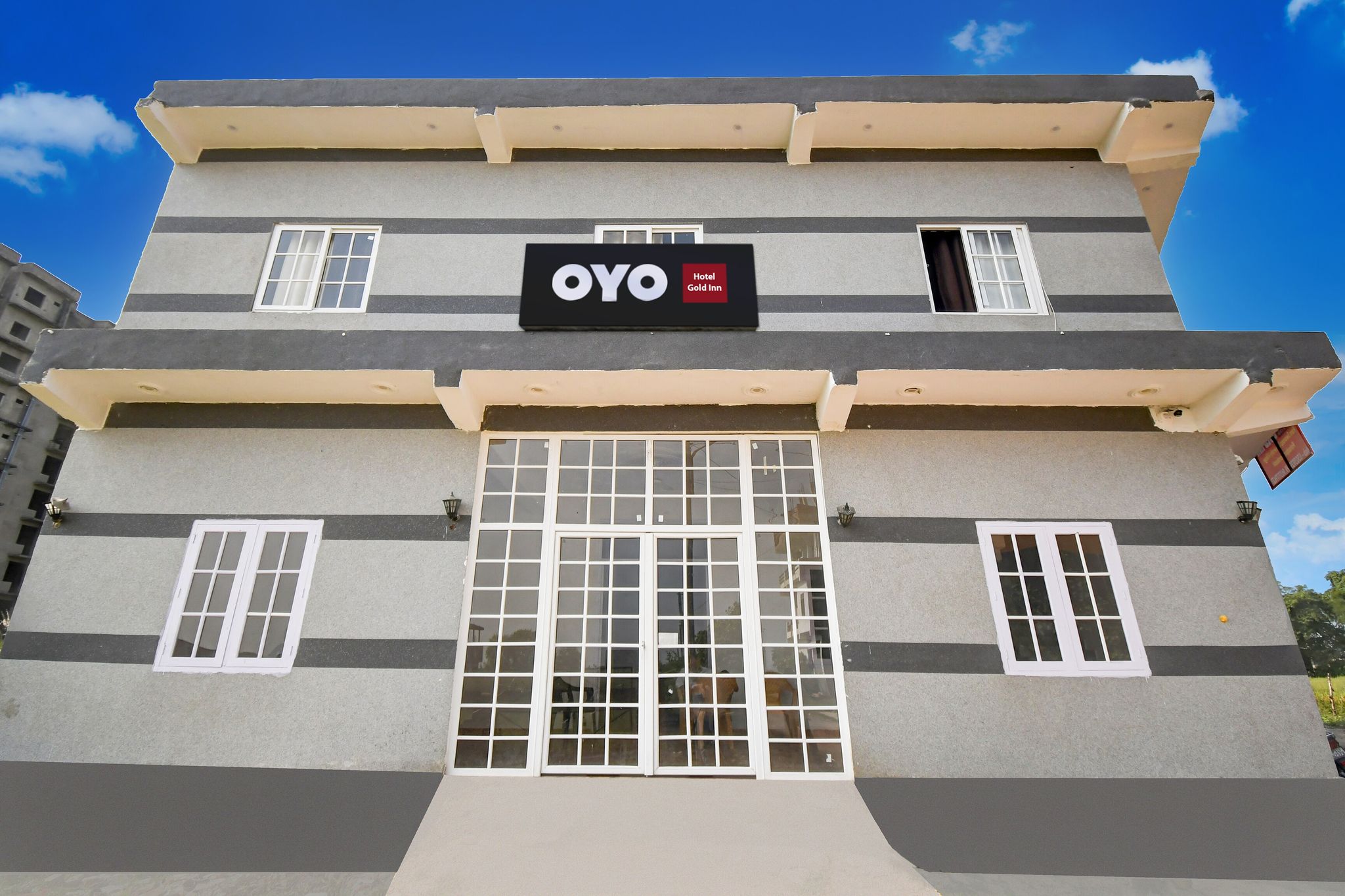 SPOT ON Hotel Gold Inn