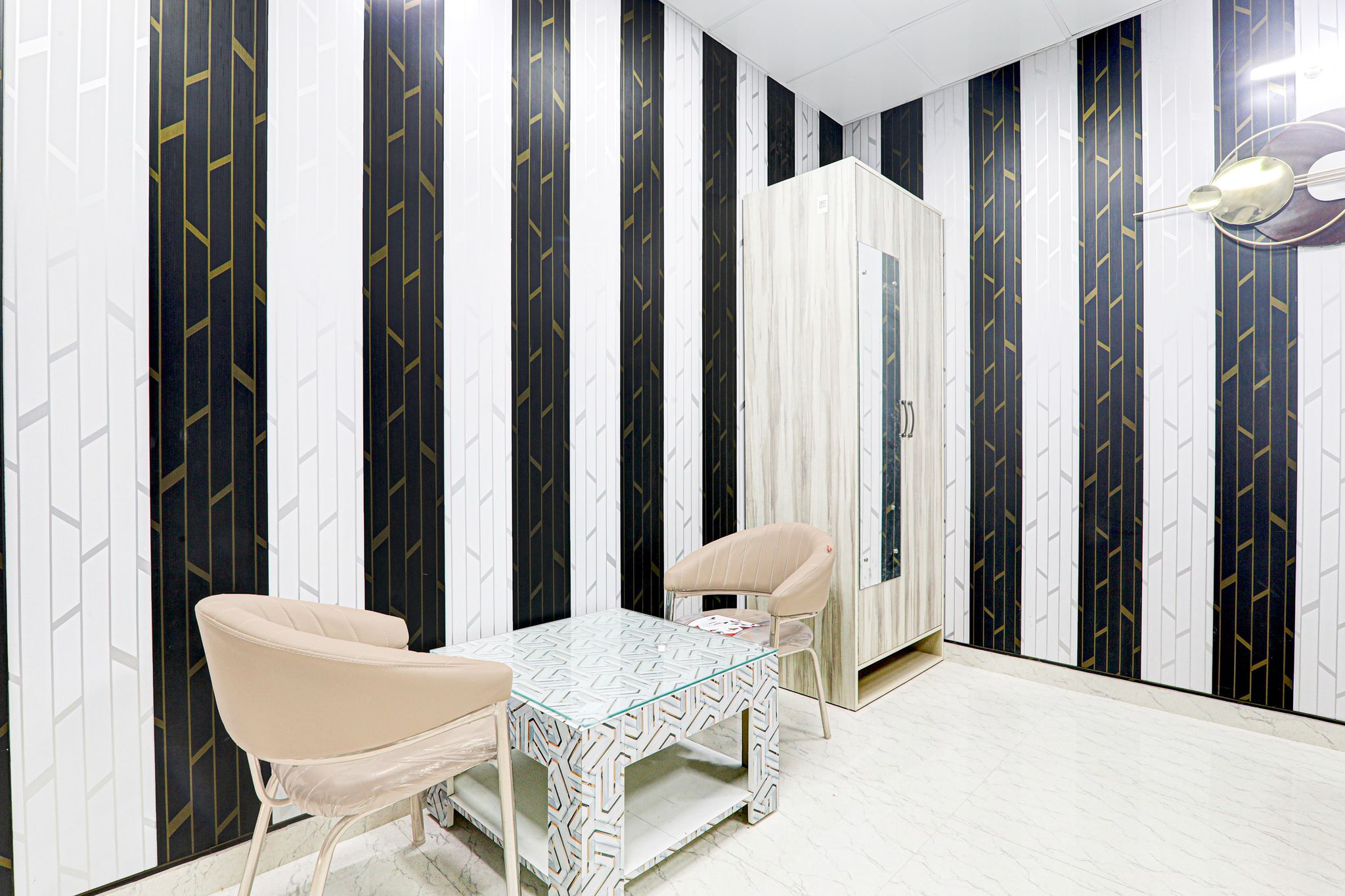 Hotel O Mansa Lawn & Banquets CLASSIC 16