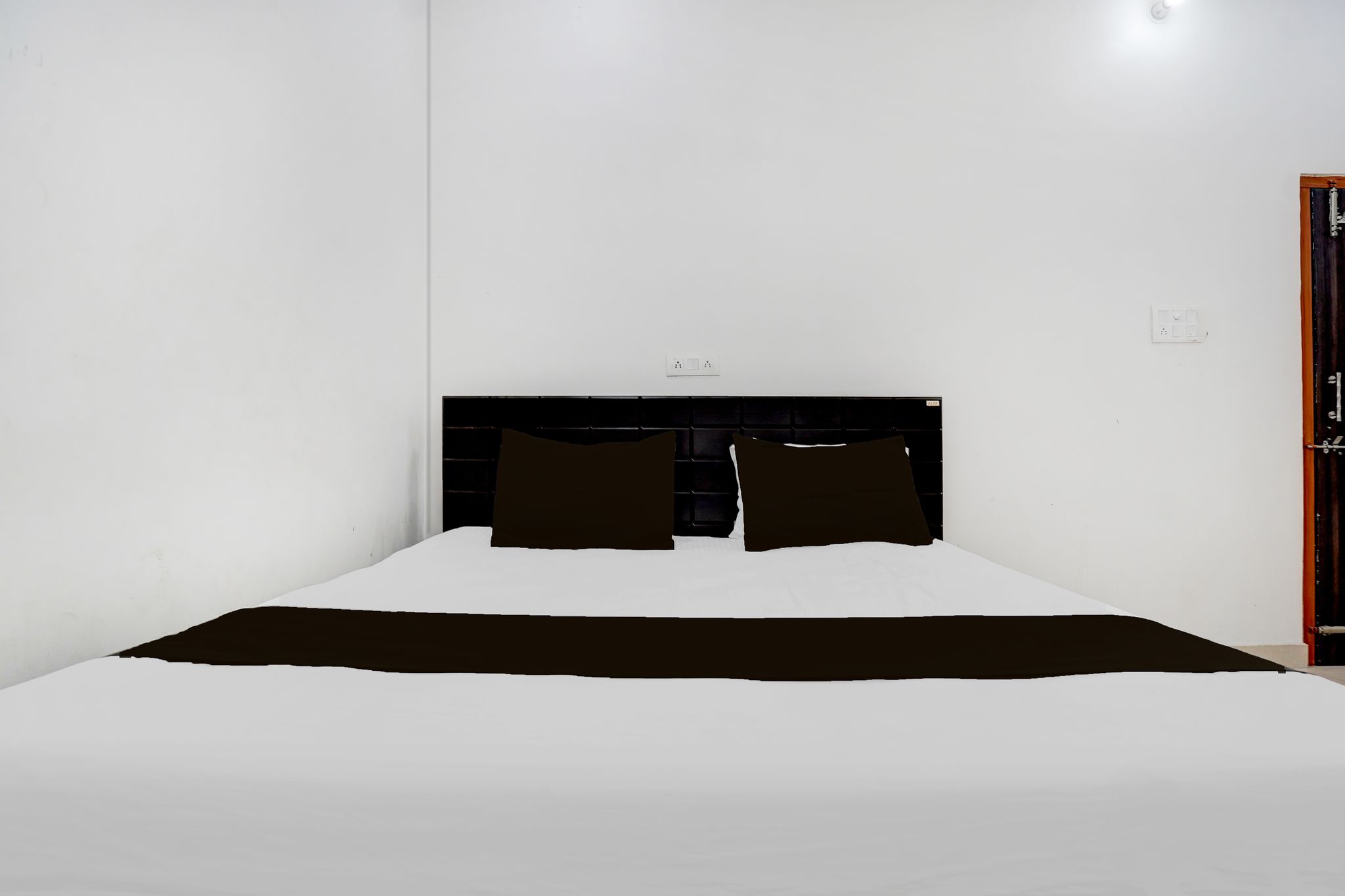 Hotel O Aarna Guesthouse SPOT ON NON-AC 3