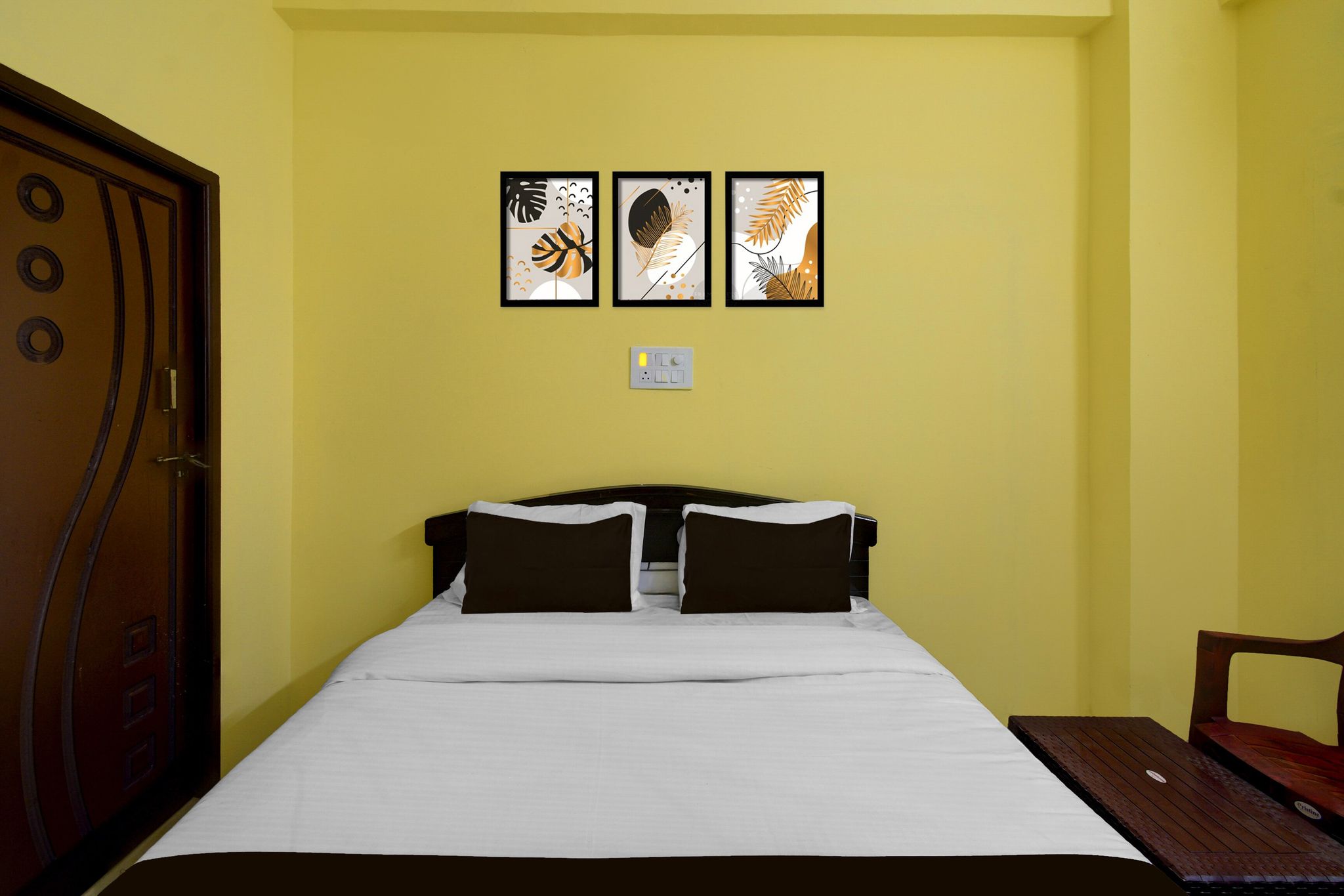 Hotel O Royal Plaza Classic 13