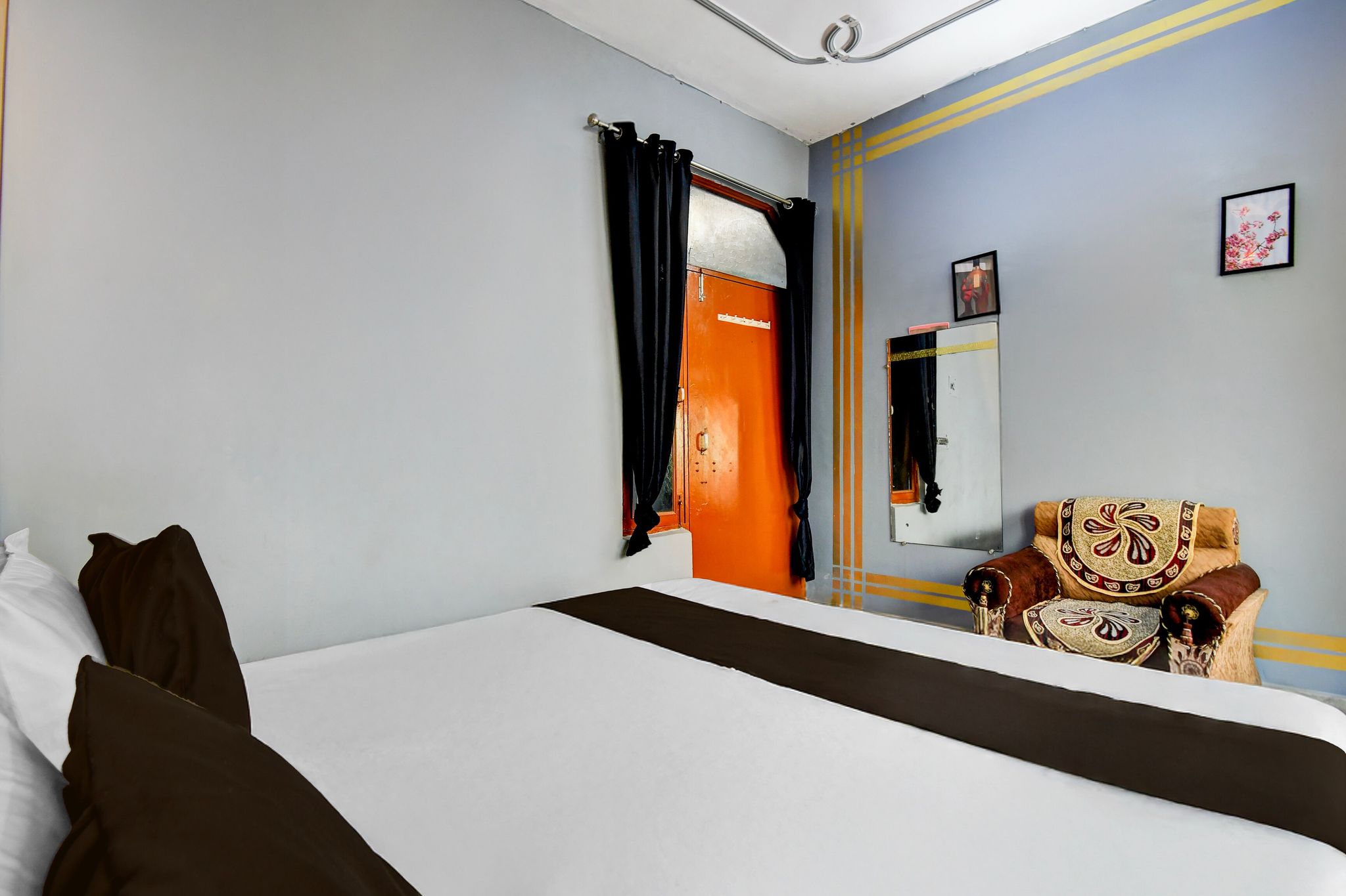 HOTEL O STAY INN Lucknow Airport VIP Terminal Classic 4