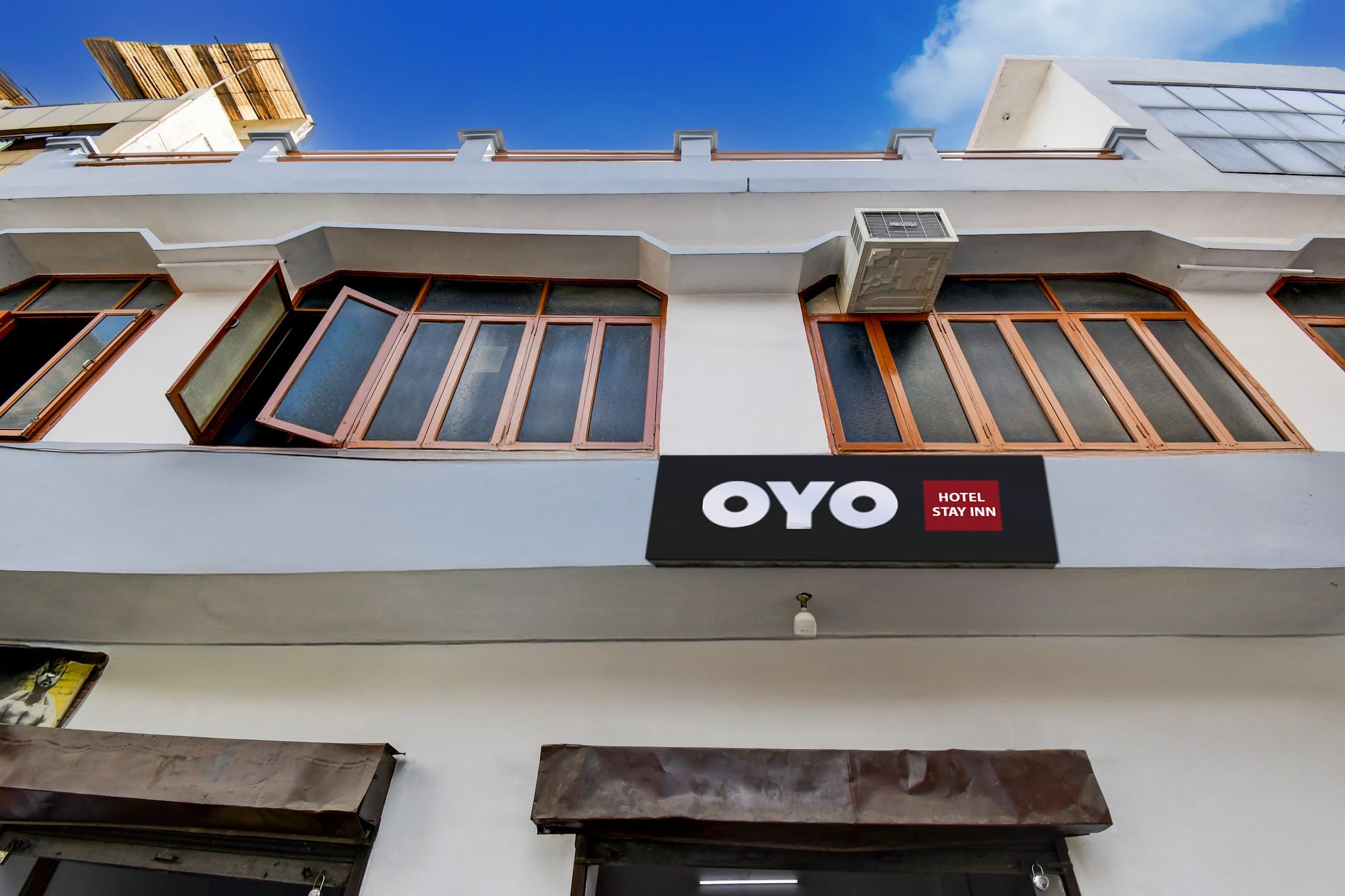 HOTEL O STAY INN Lucknow Airport VIP Terminal