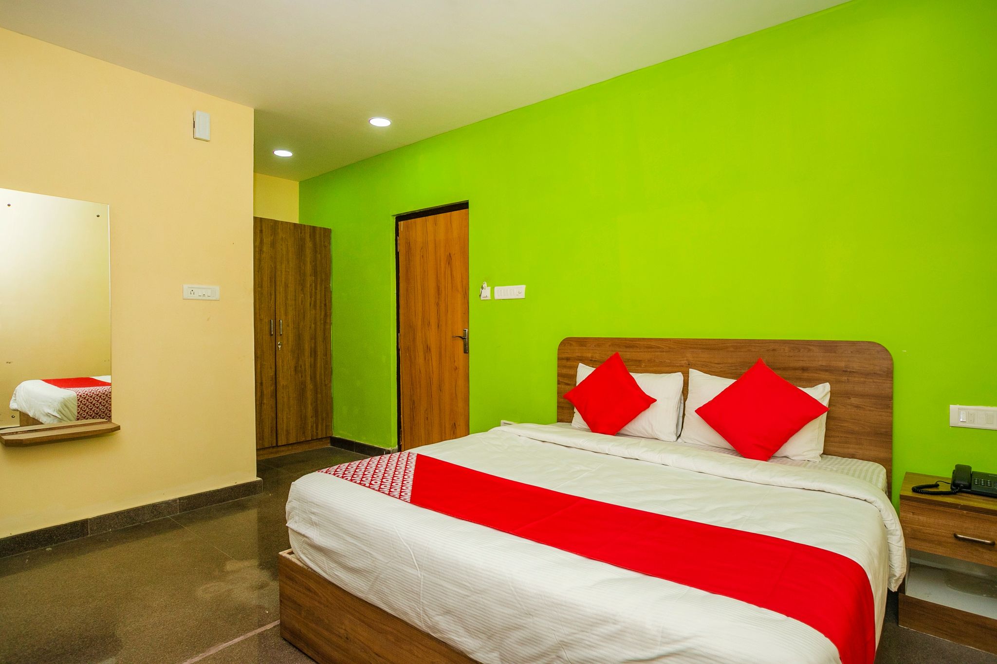 Hotel O EASY STAY INN Classic 6