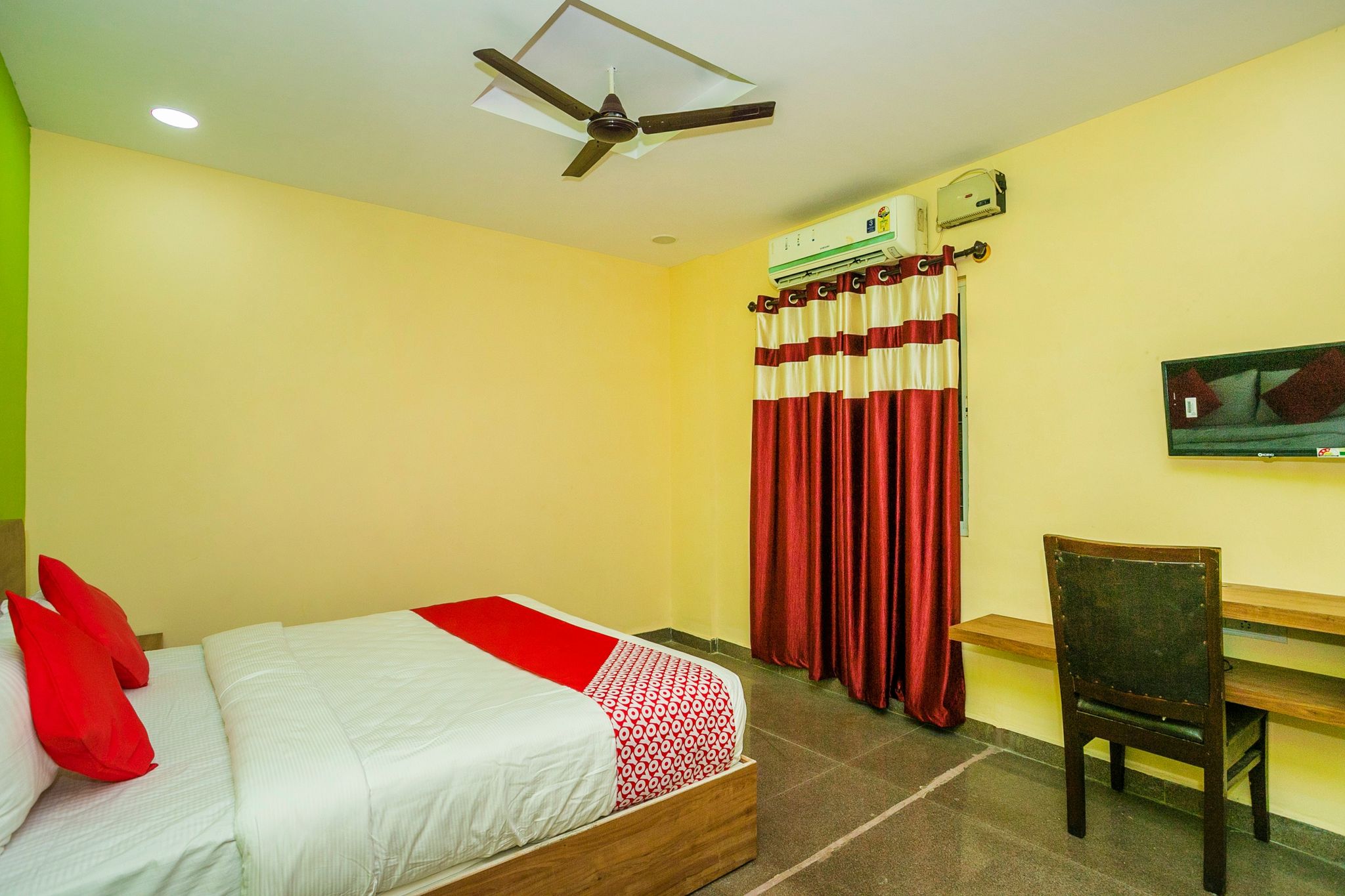 Hotel O EASY STAY INN Classic 9