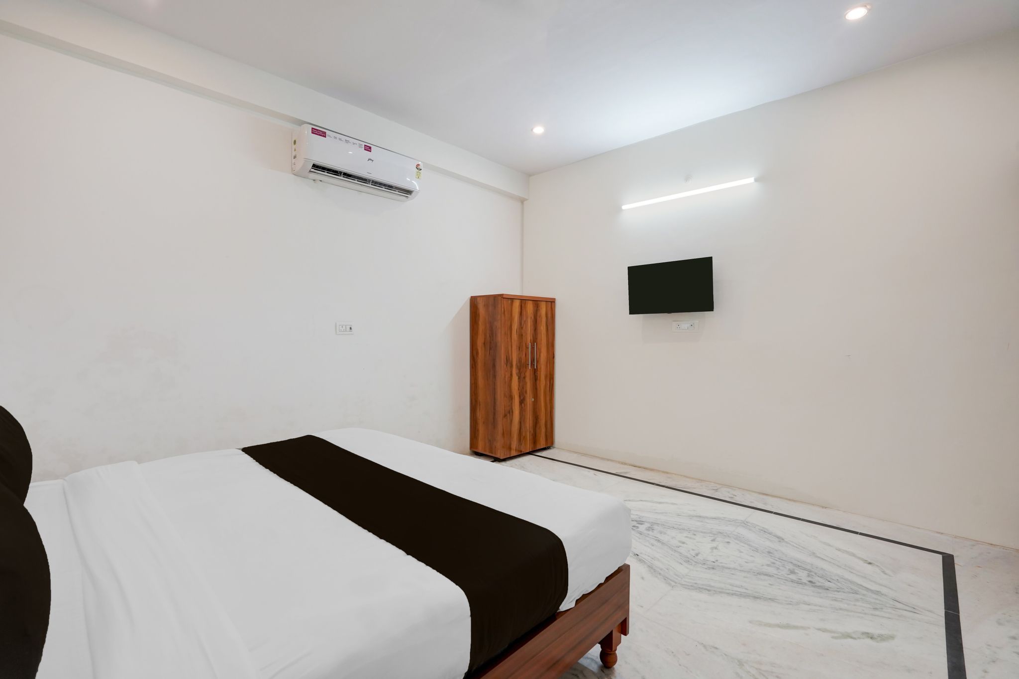 Super Hotel O The Skyrise Lucknow Hotel Classic 9