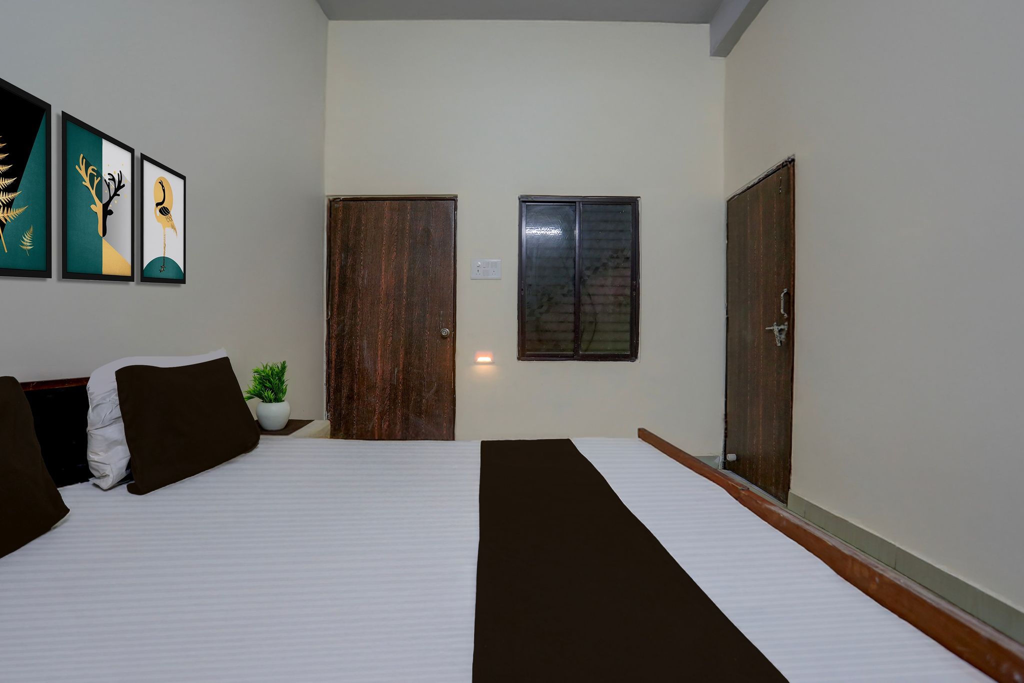 SPOT ON Hotel Sun City Classic 3