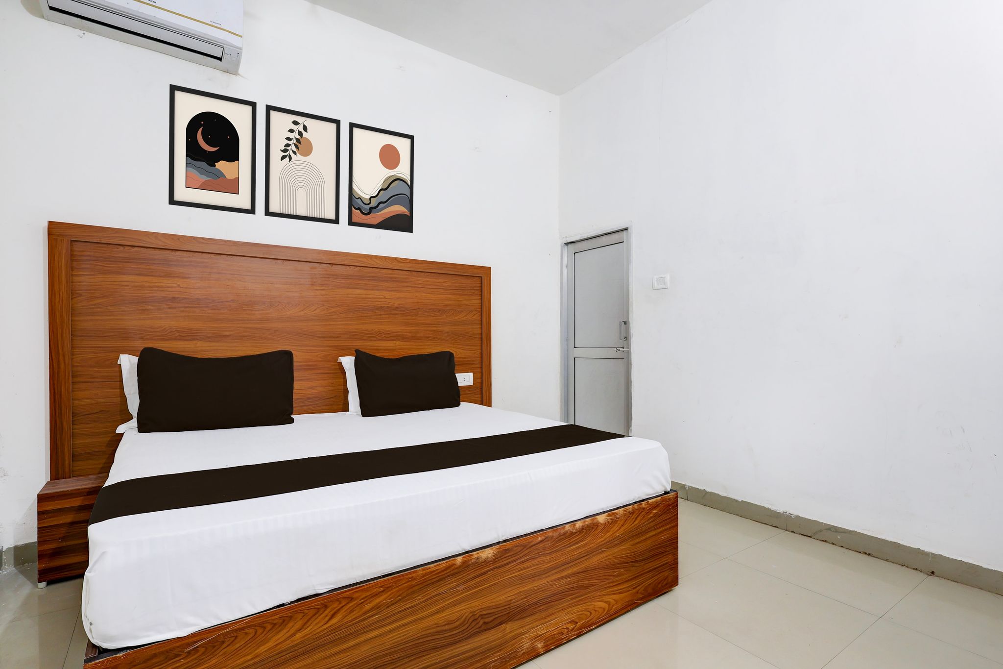 Hotel O Royal Classic 2