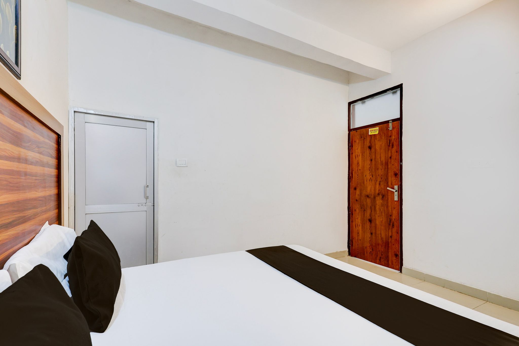 Hotel O Royal Classic 7