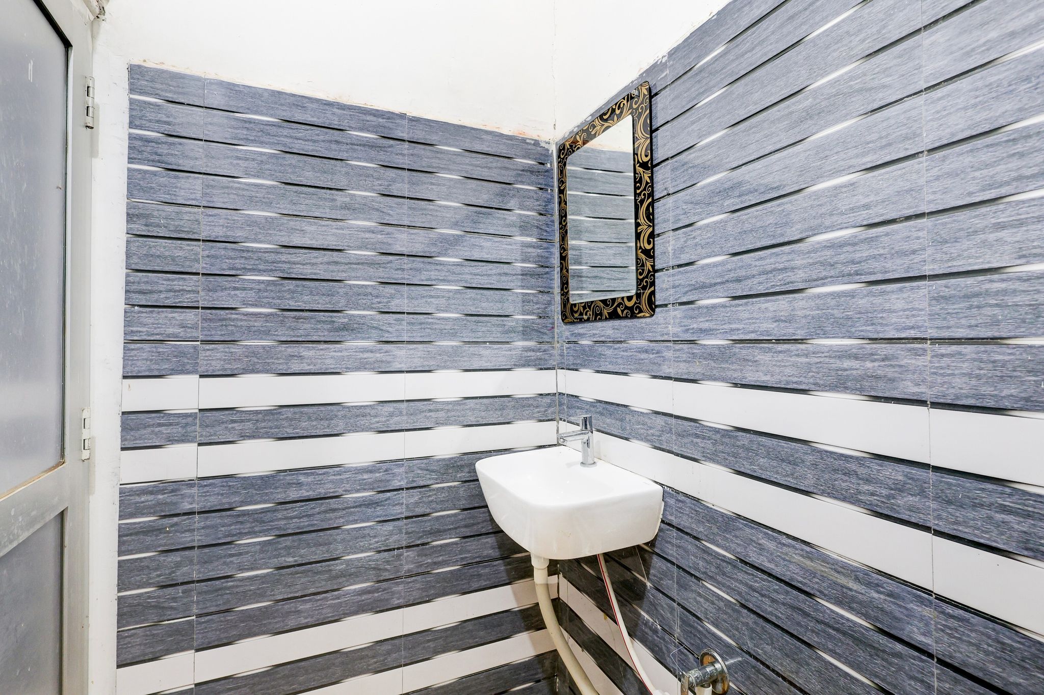 Hotel O Royal Classic 17