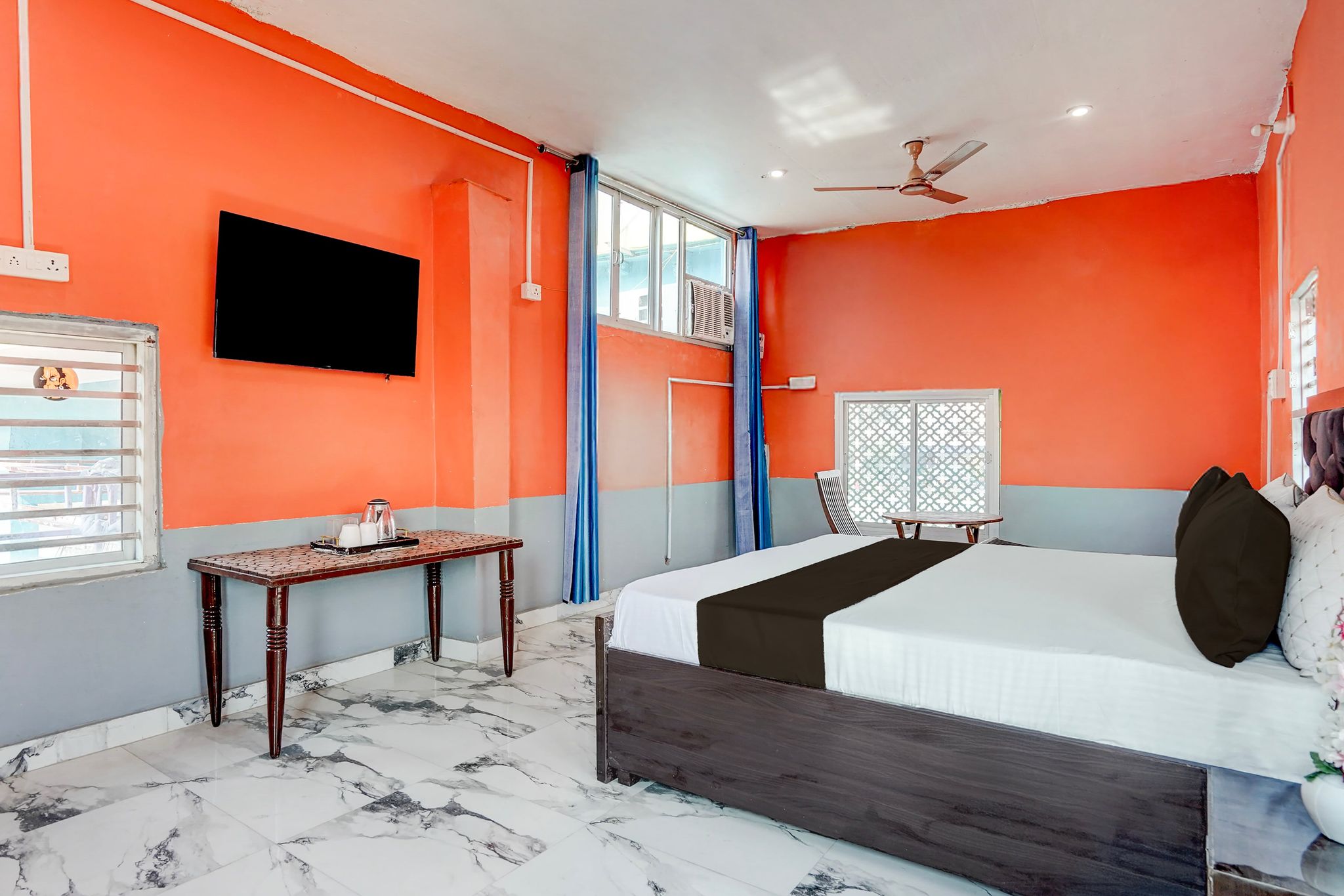 SPOT ON Shree Krishna Palace SPOT ON NON-AC 4