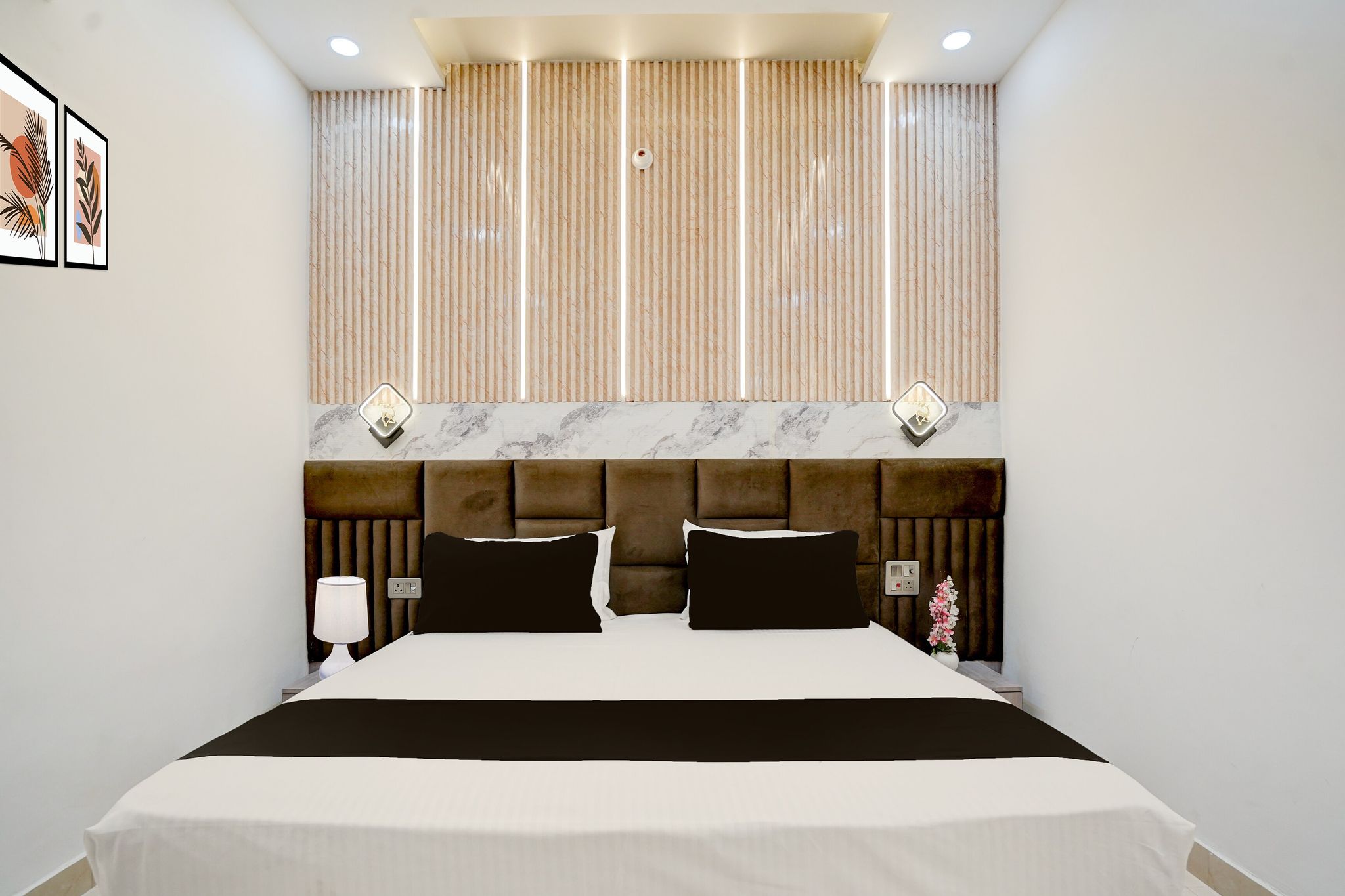 SPOT ON G Grand Hotel Classic 10