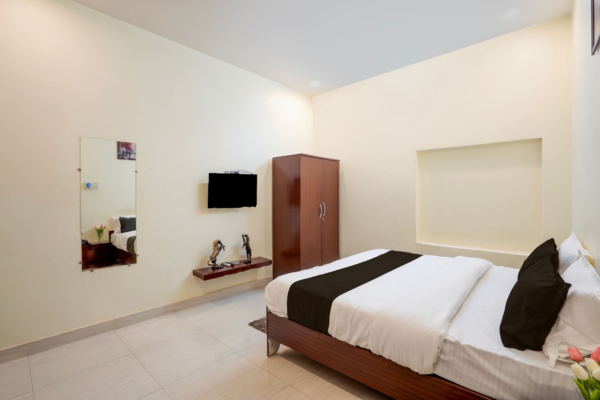 Hotel O Banaras Guest House Classic 15
