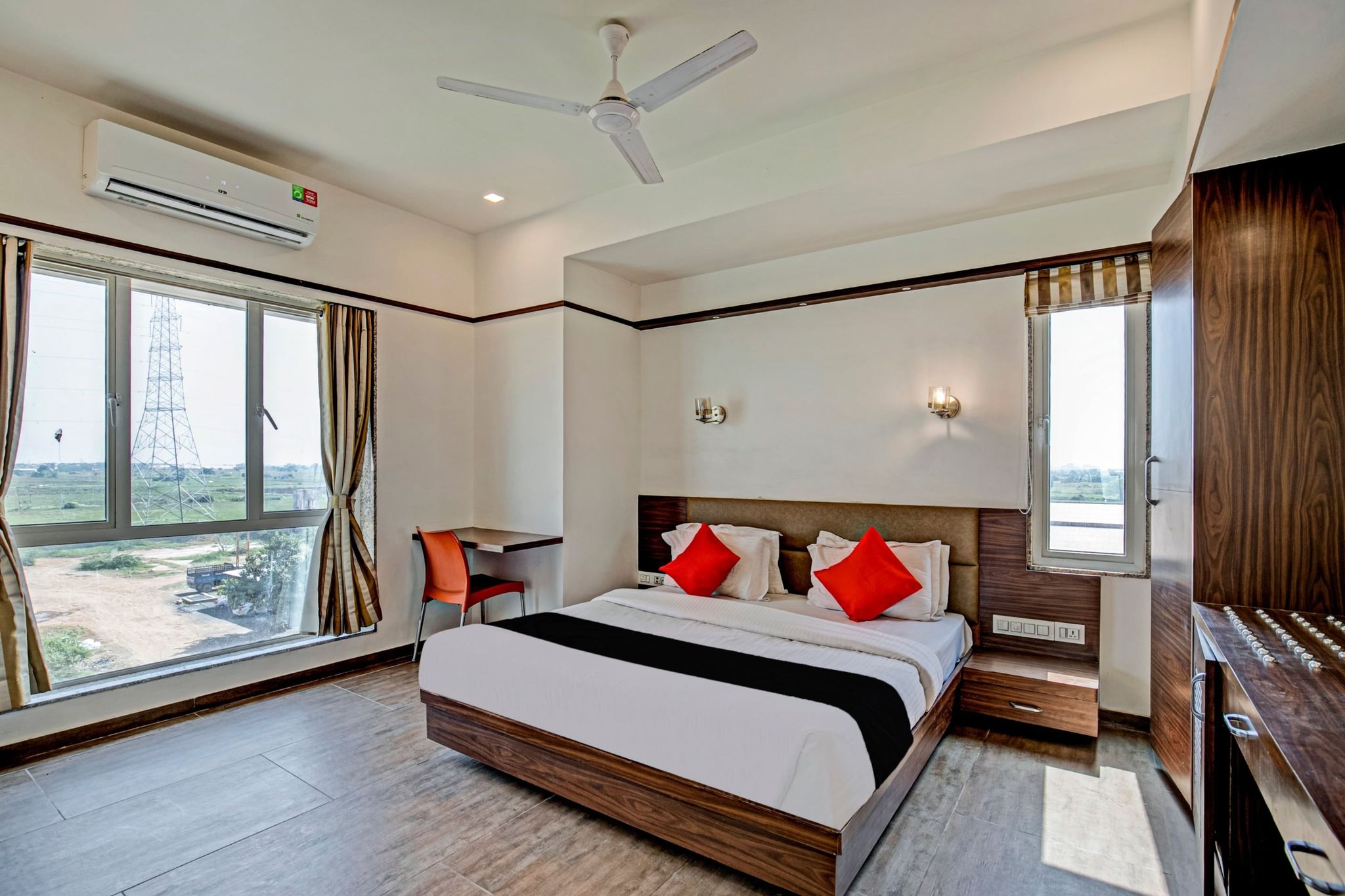 Hotel O The Grand Imperial Restaurant & Hotel Dhuva Railway station Classic