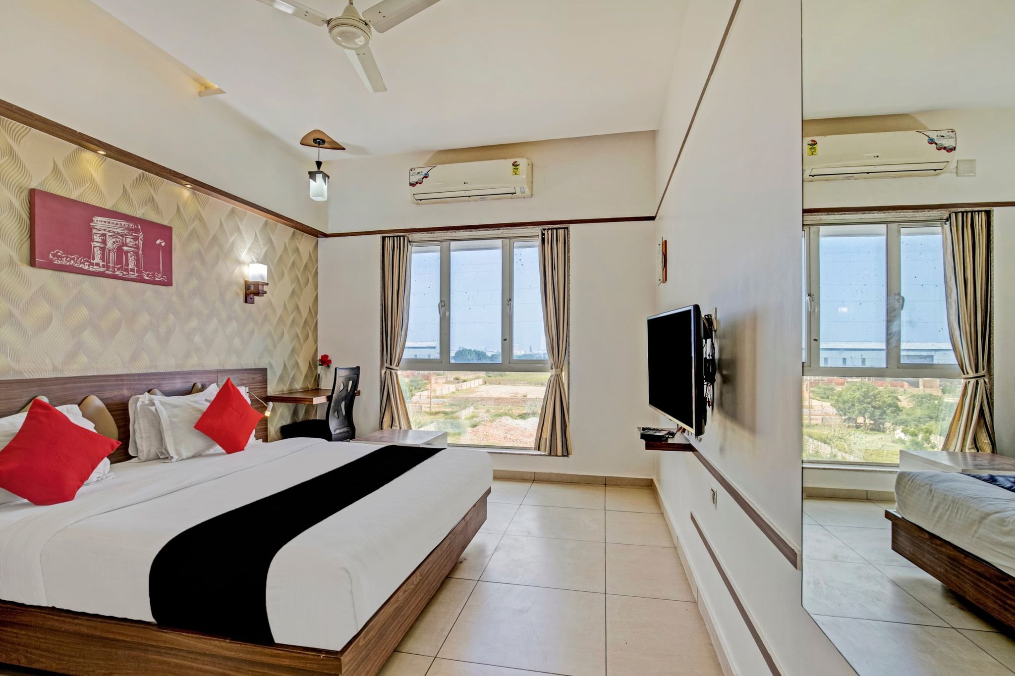 Hotel O The Grand Imperial Restaurant & Hotel Dhuva Railway station Classic 10