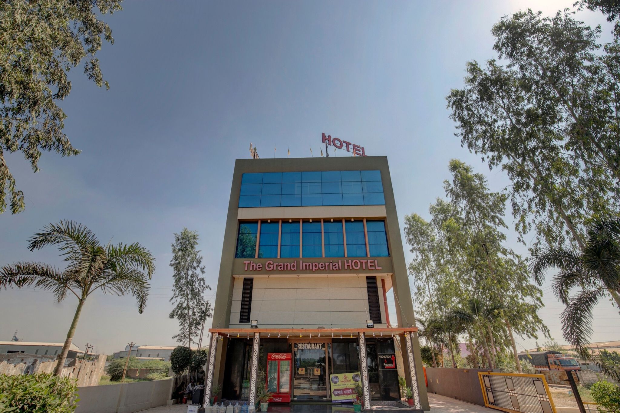 Hotel O The Grand Imperial Restaurant & Hotel Dhuva Railway station