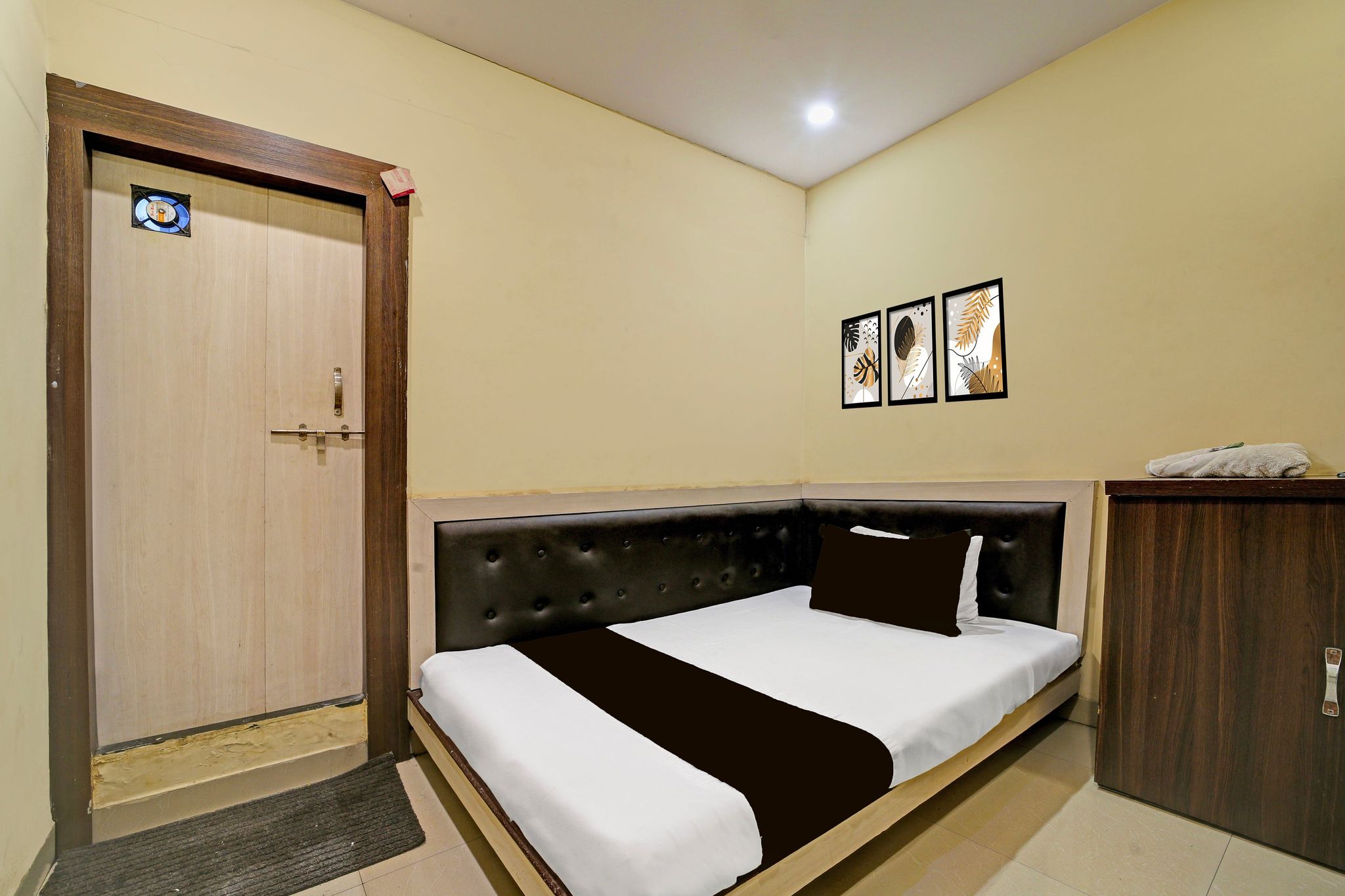 Super Hotel O Sanjay Karond Charaha Classic 14