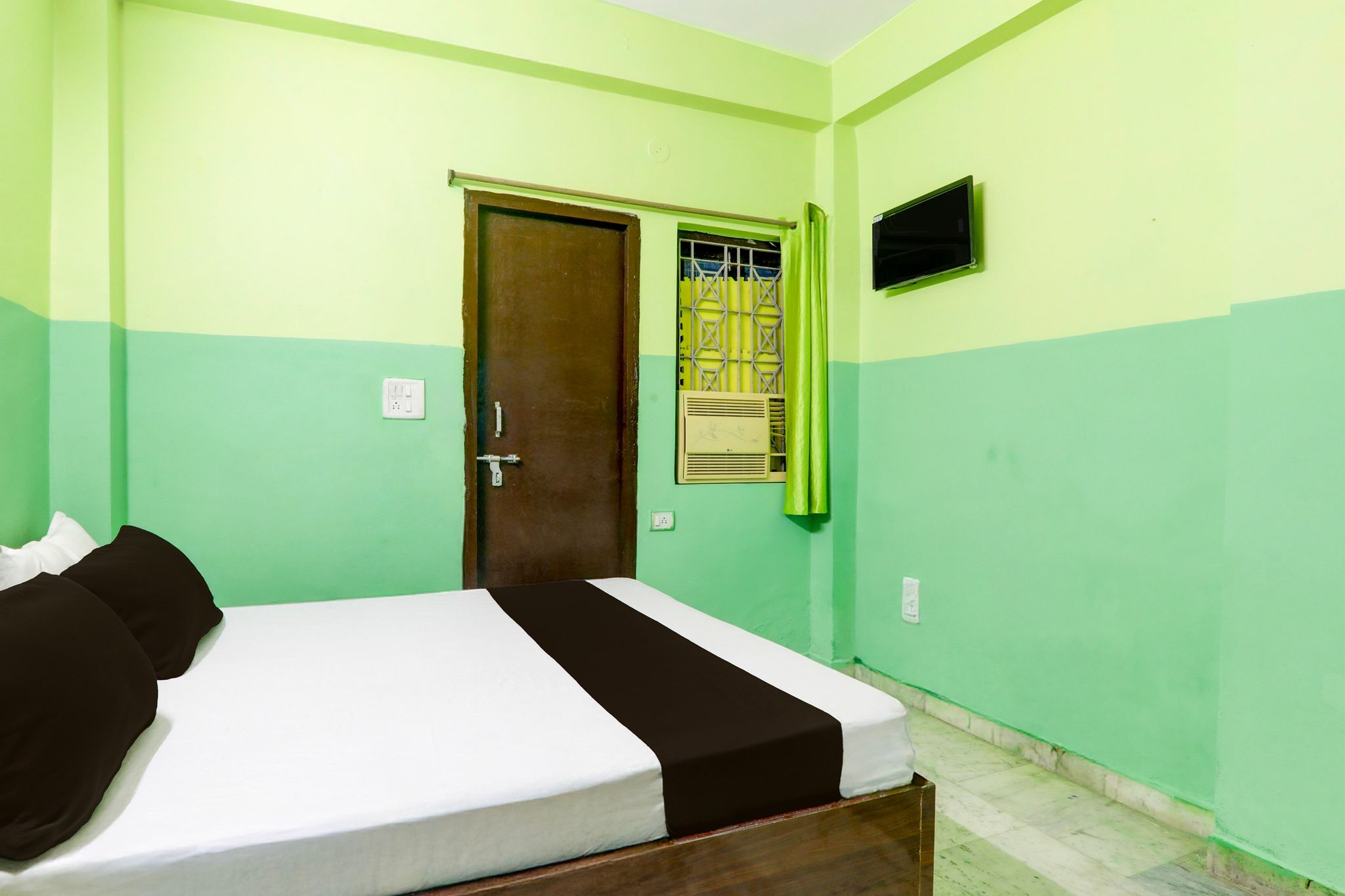 Hotel O Raj Classic 15