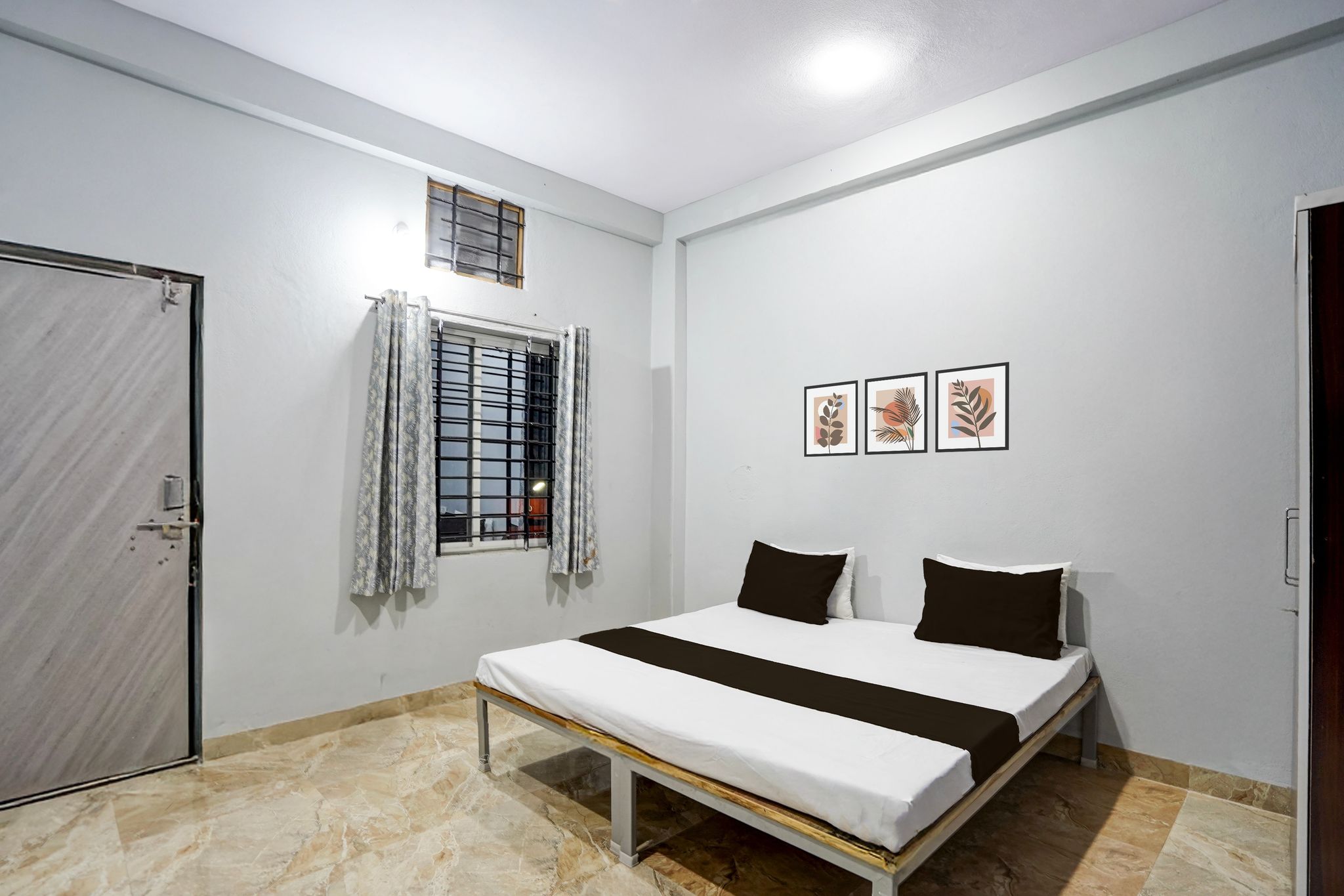 Hotel O Sangam Gardan Classic 2