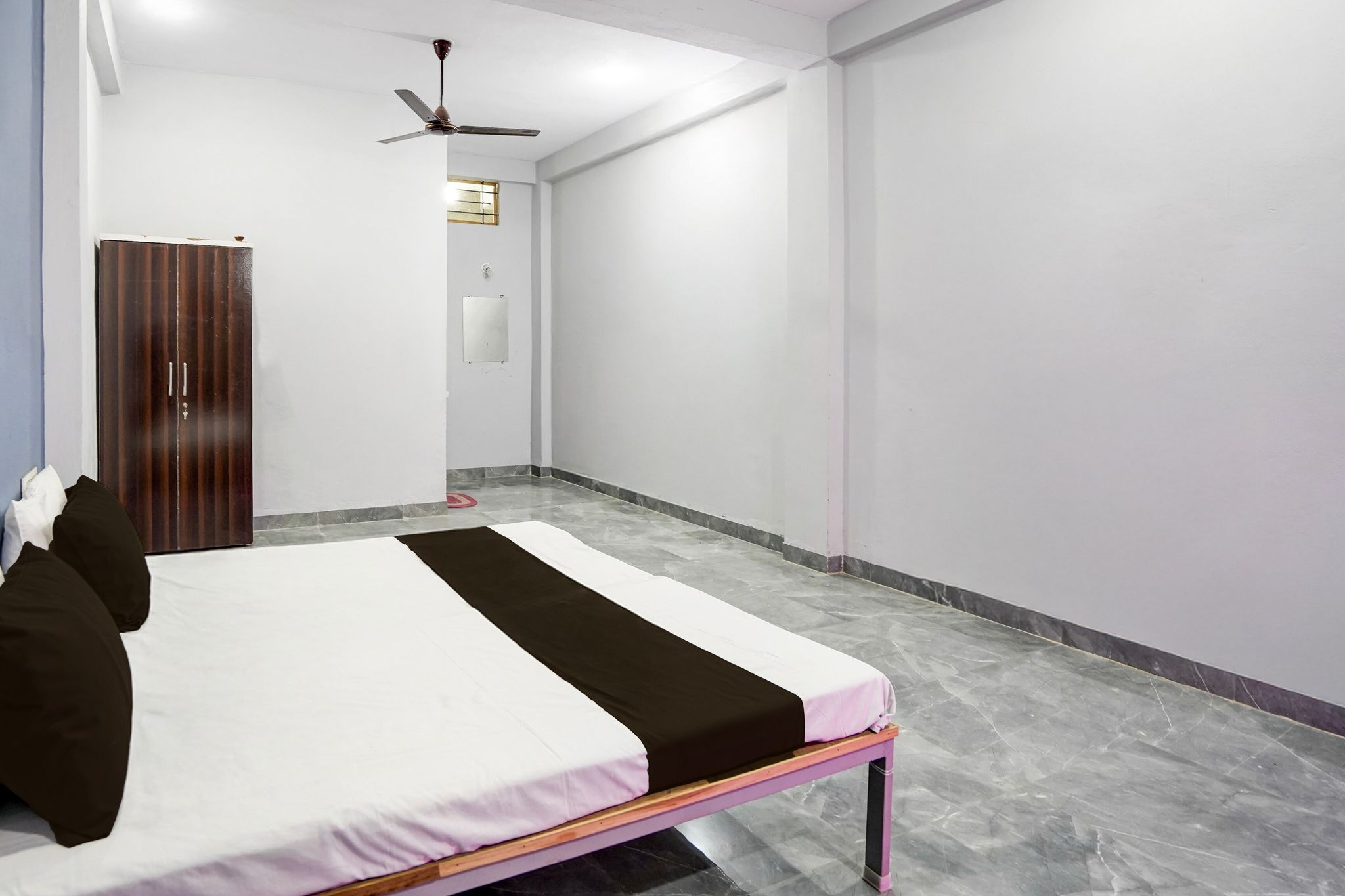 Hotel O Sangam Gardan Classic 9