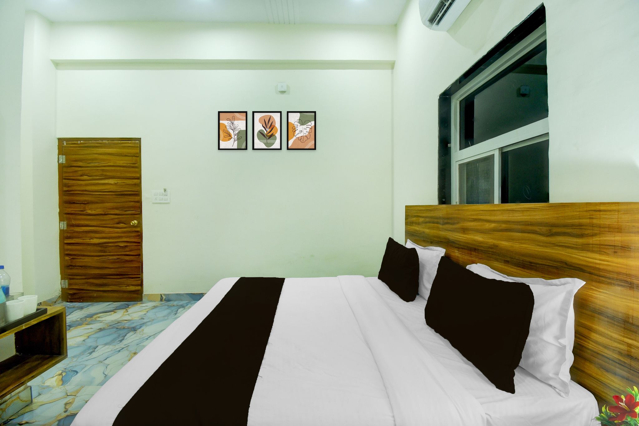 Hotel O The Suresh Mahal Resort Classic 14