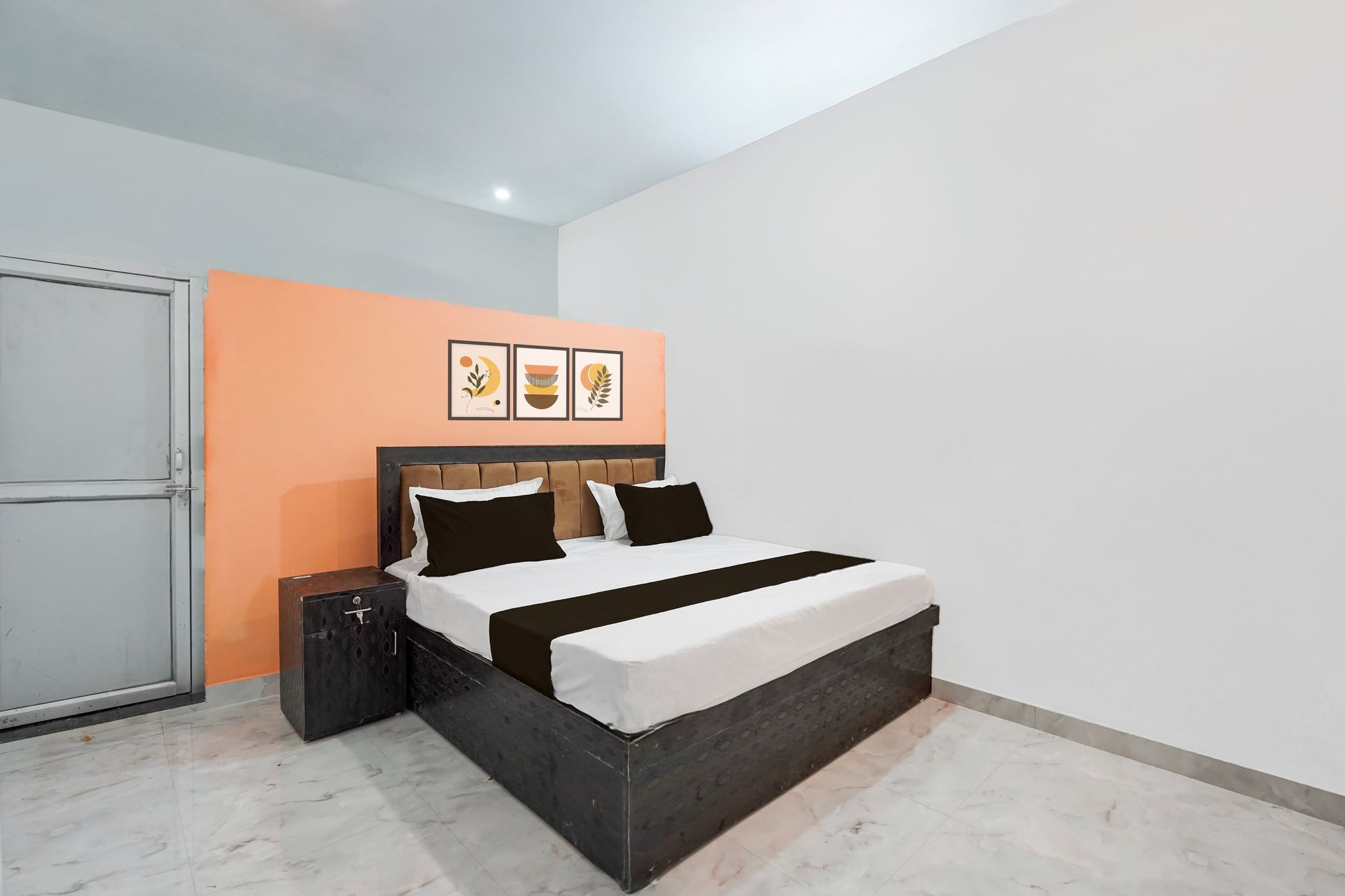 Hotel O Raj Family Restaurant & Hotels Classic 7