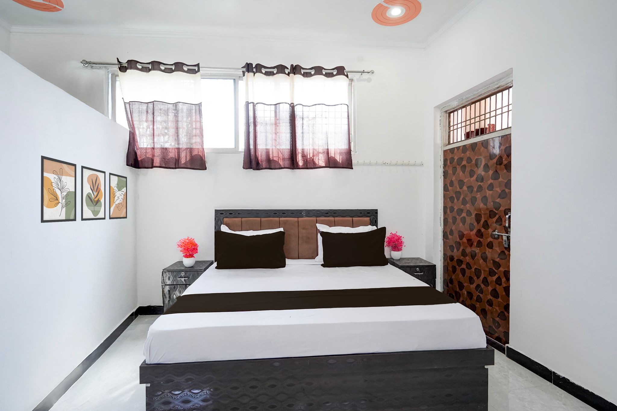 Hotel O Raj Family Restaurant & Hotels Classic 8