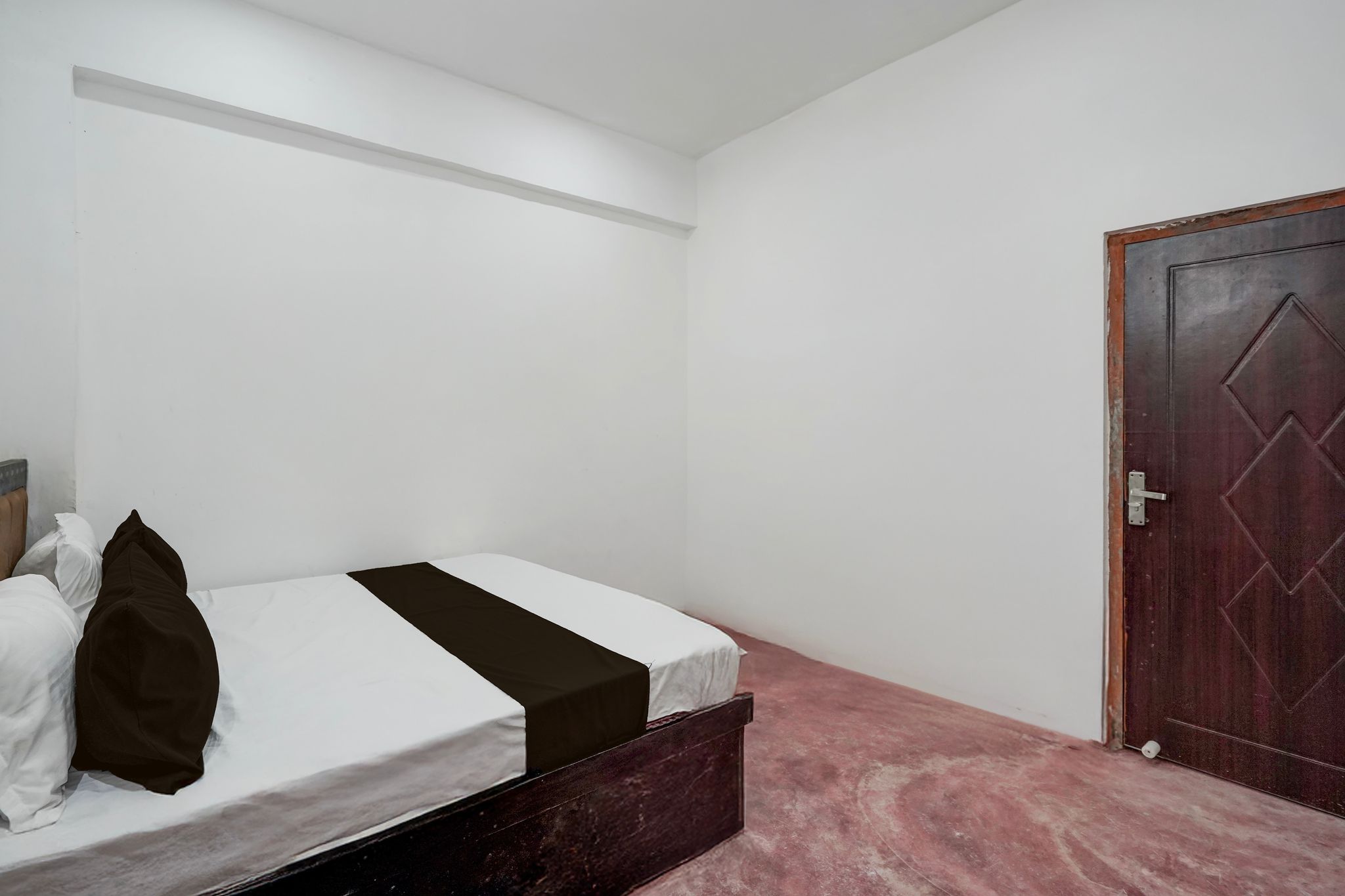 Hotel O Raj Family Restaurant & Hotels Classic 13