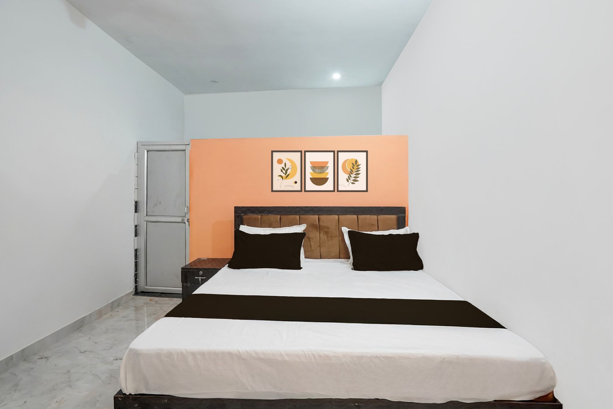 Hotel O Raj Family Restaurant & Hotels Classic 22