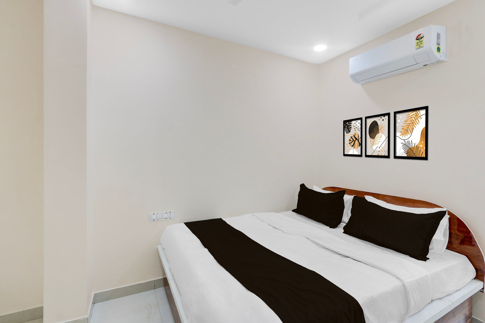 Super Hotel O RB Delight Classic 23