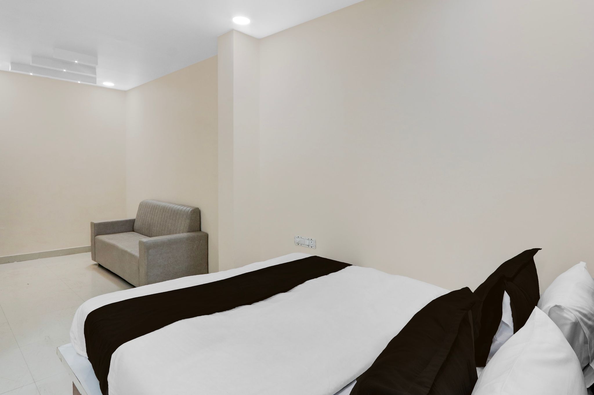 Super Hotel O RB Delight Classic 15