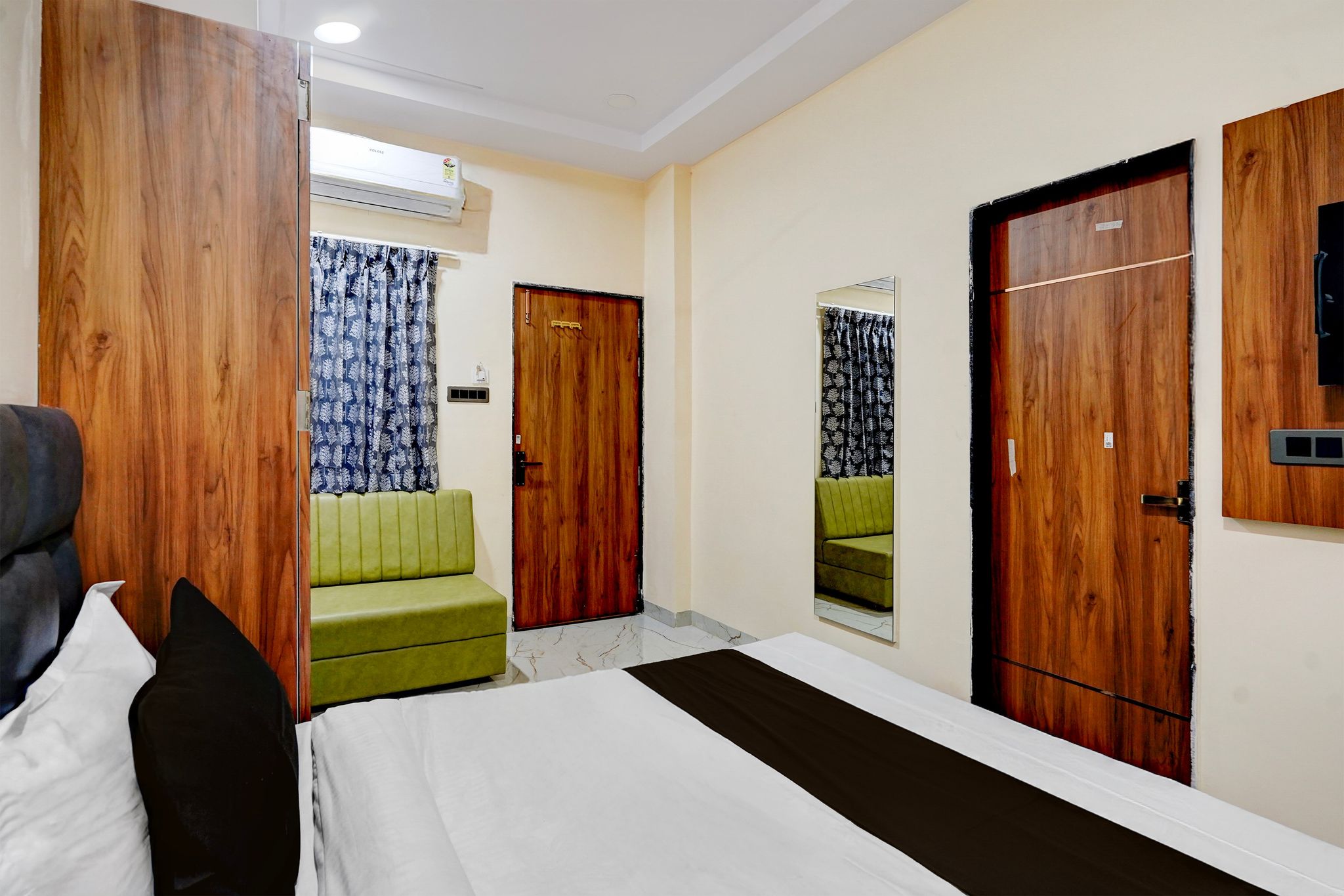 Hotel O Kant Classic 5