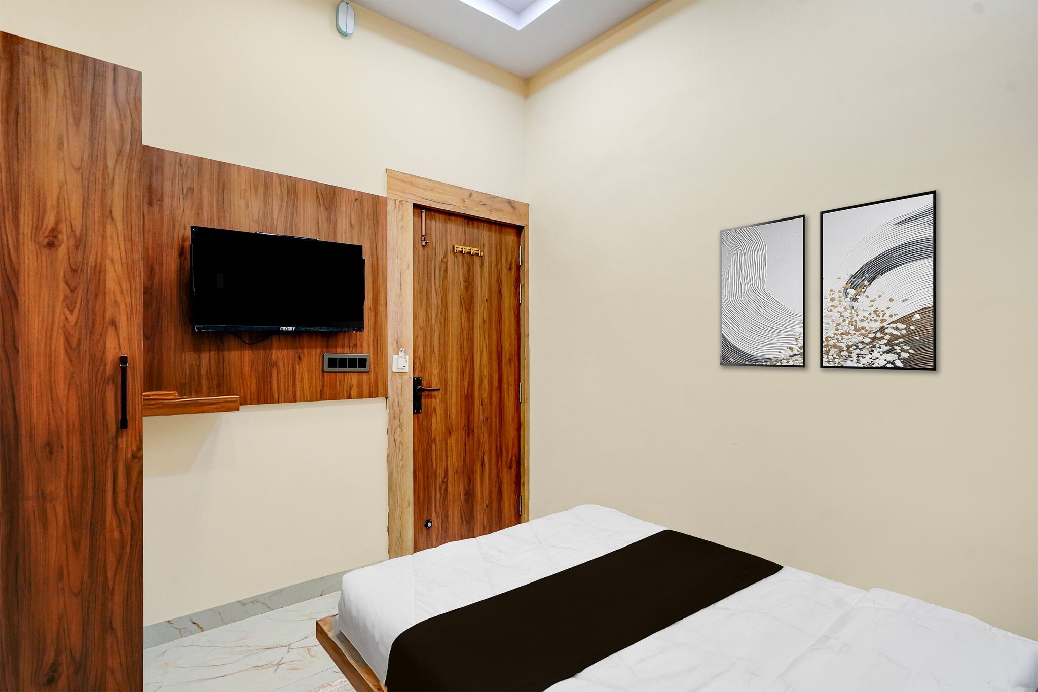 Hotel O Kant Classic 12