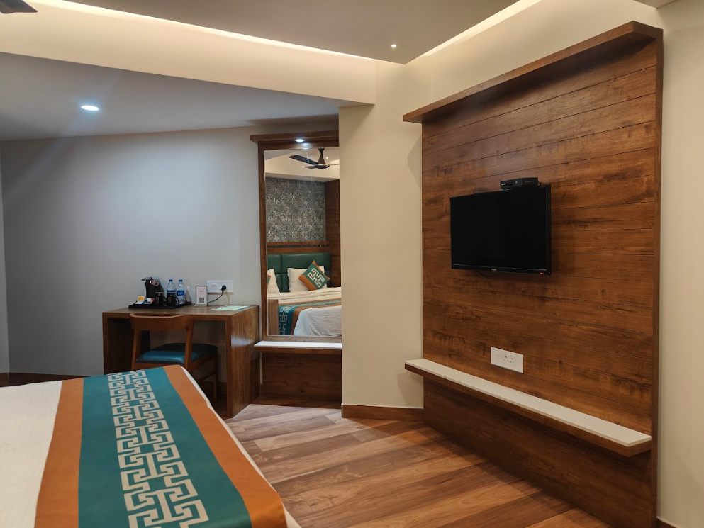 Hotel G R T Square Deluxe AC Room 6