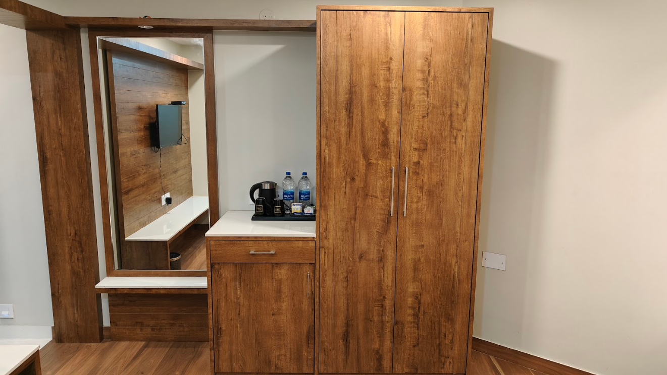 Hotel G R T Square Double AC Room 5