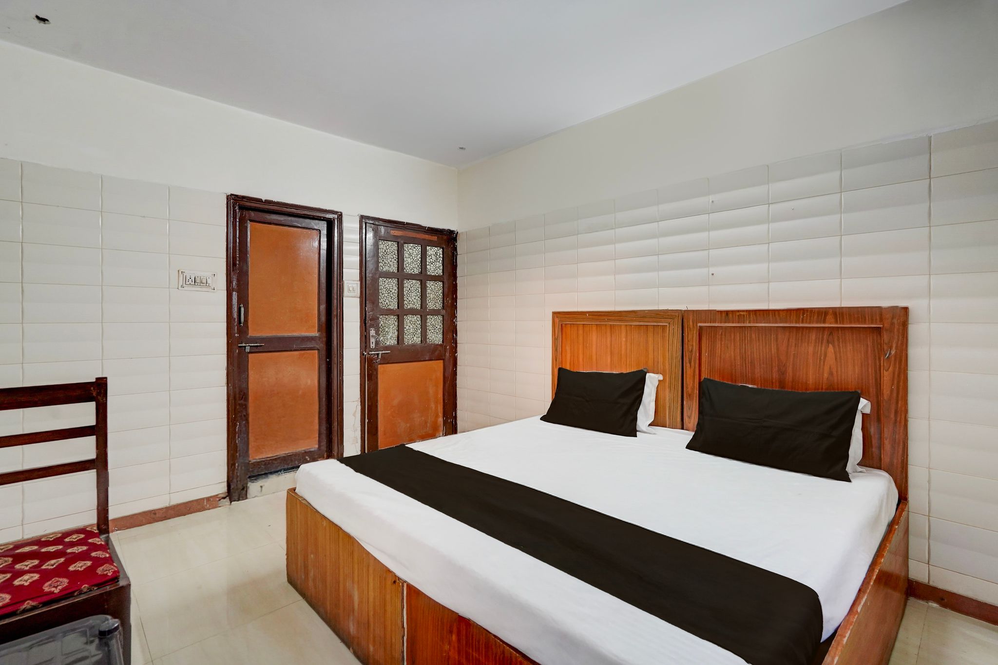 SPOT ON Dn Hotel Classic