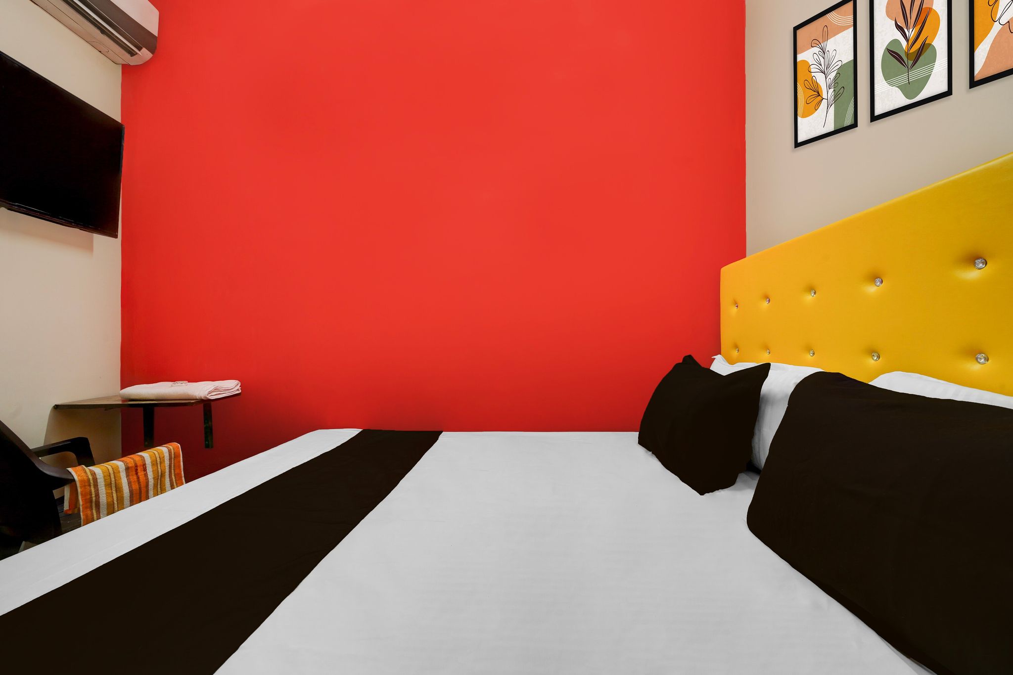 Hotel O Royal Inn Home Stay Classic 10