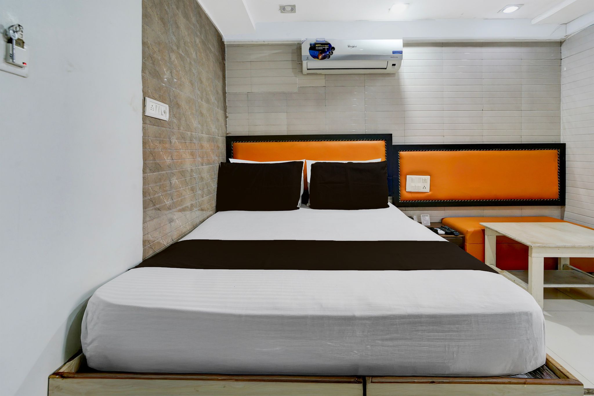 Townhouse Hotel Bhopal Station Inn Classic 10