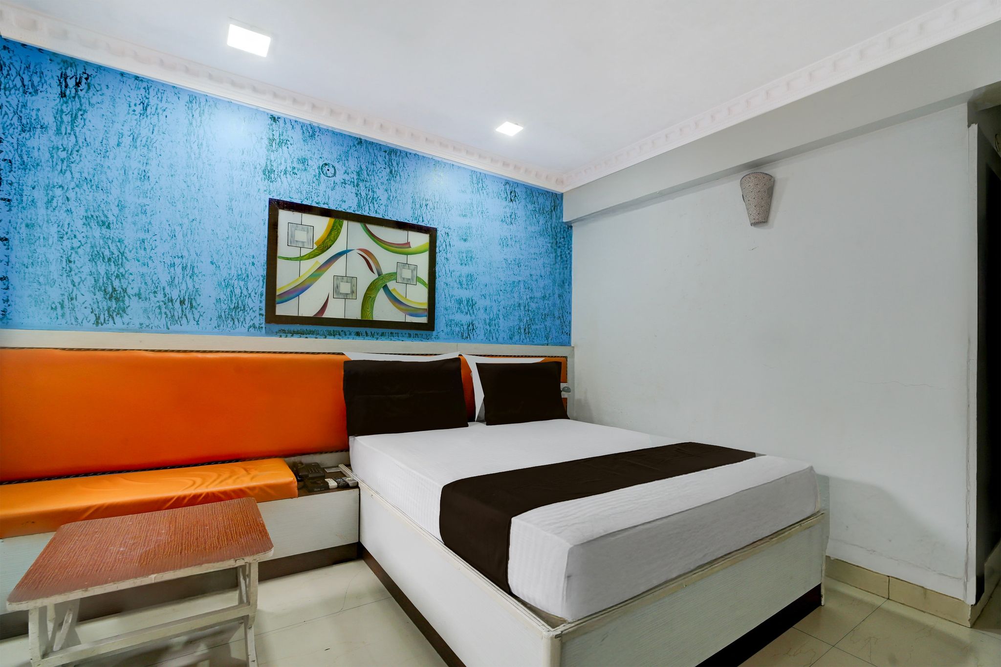 Townhouse Hotel Bhopal Station Inn Classic 12