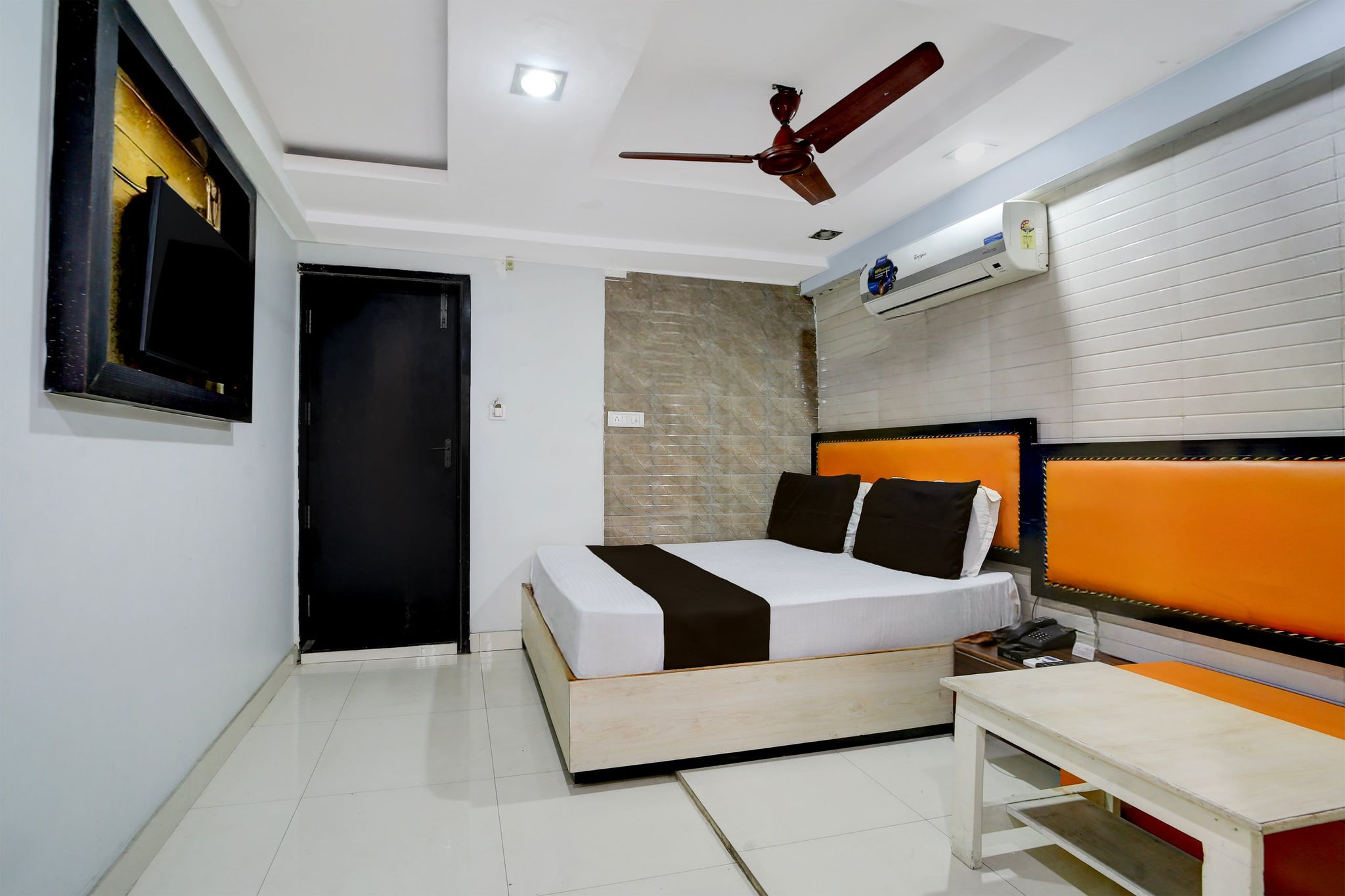 Townhouse Hotel Bhopal Station Inn Classic 2