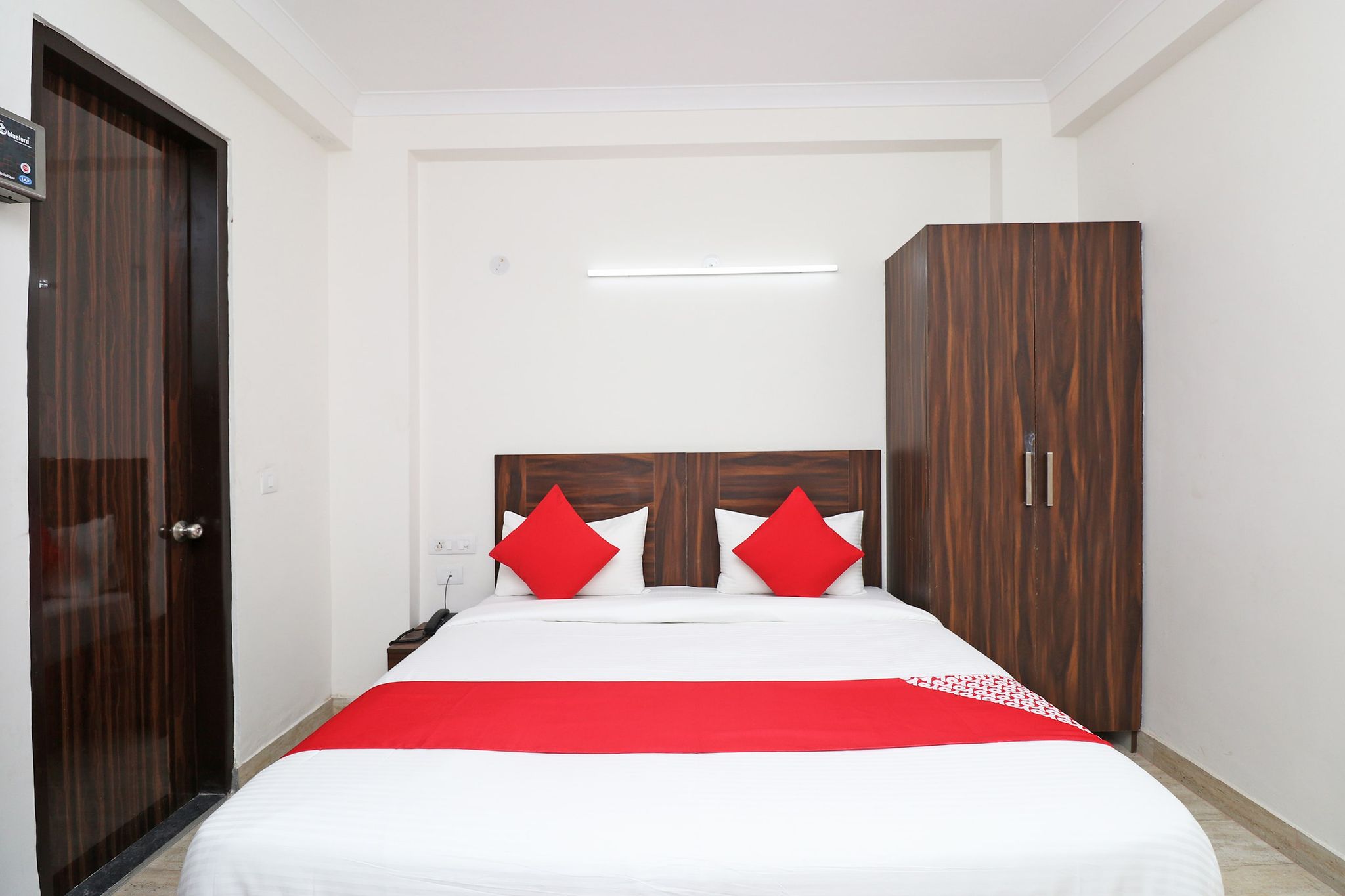 Hotel O N R Residency (Nanak Ram Residency) Classic 11