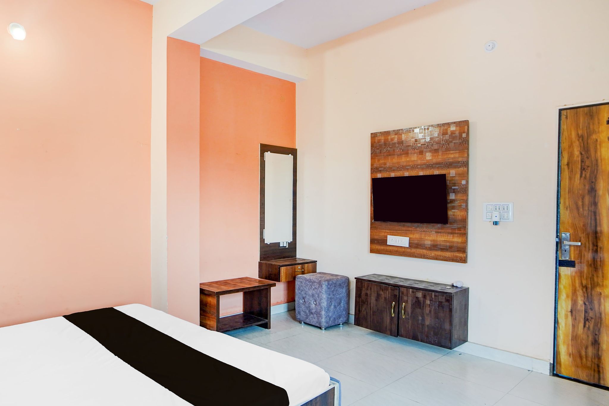 Hotel O Blue Berry Classic 15