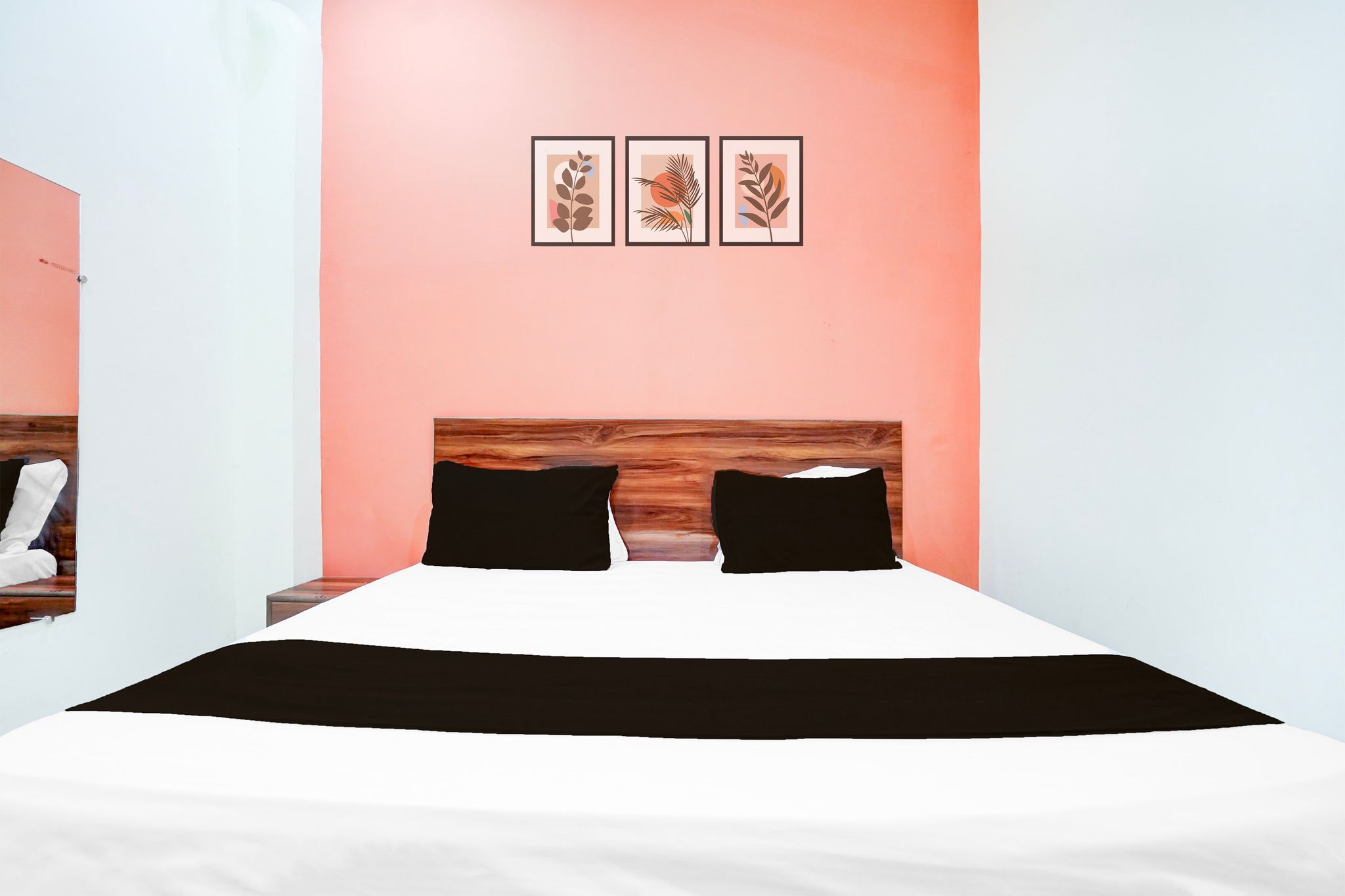 Hotel O Town Home Classic 9