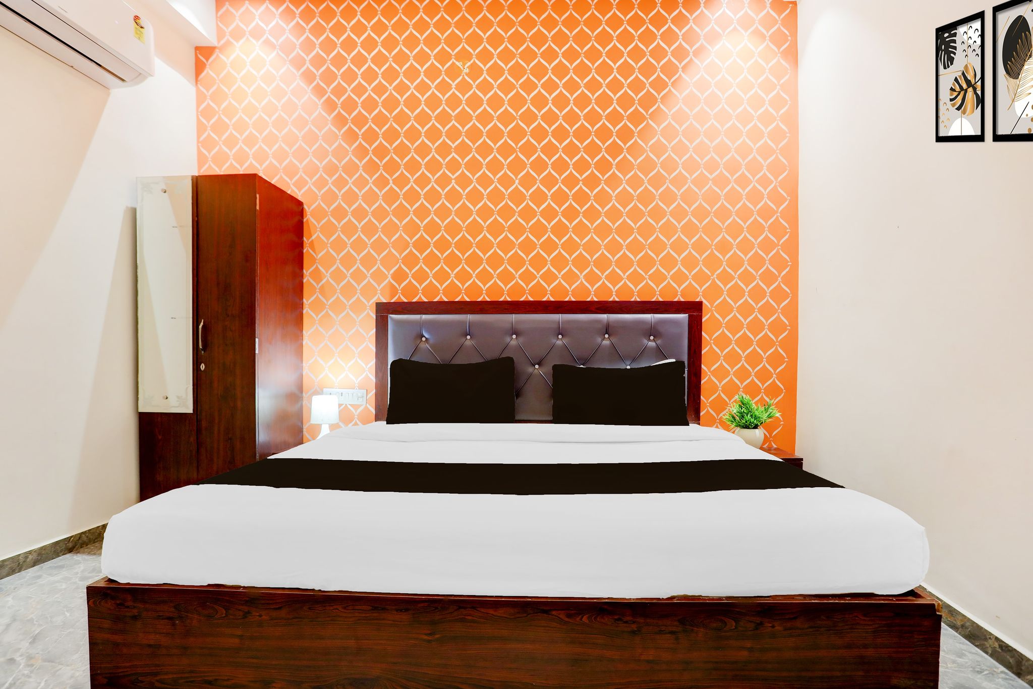 Hotel O Om Sai inn Classic 14