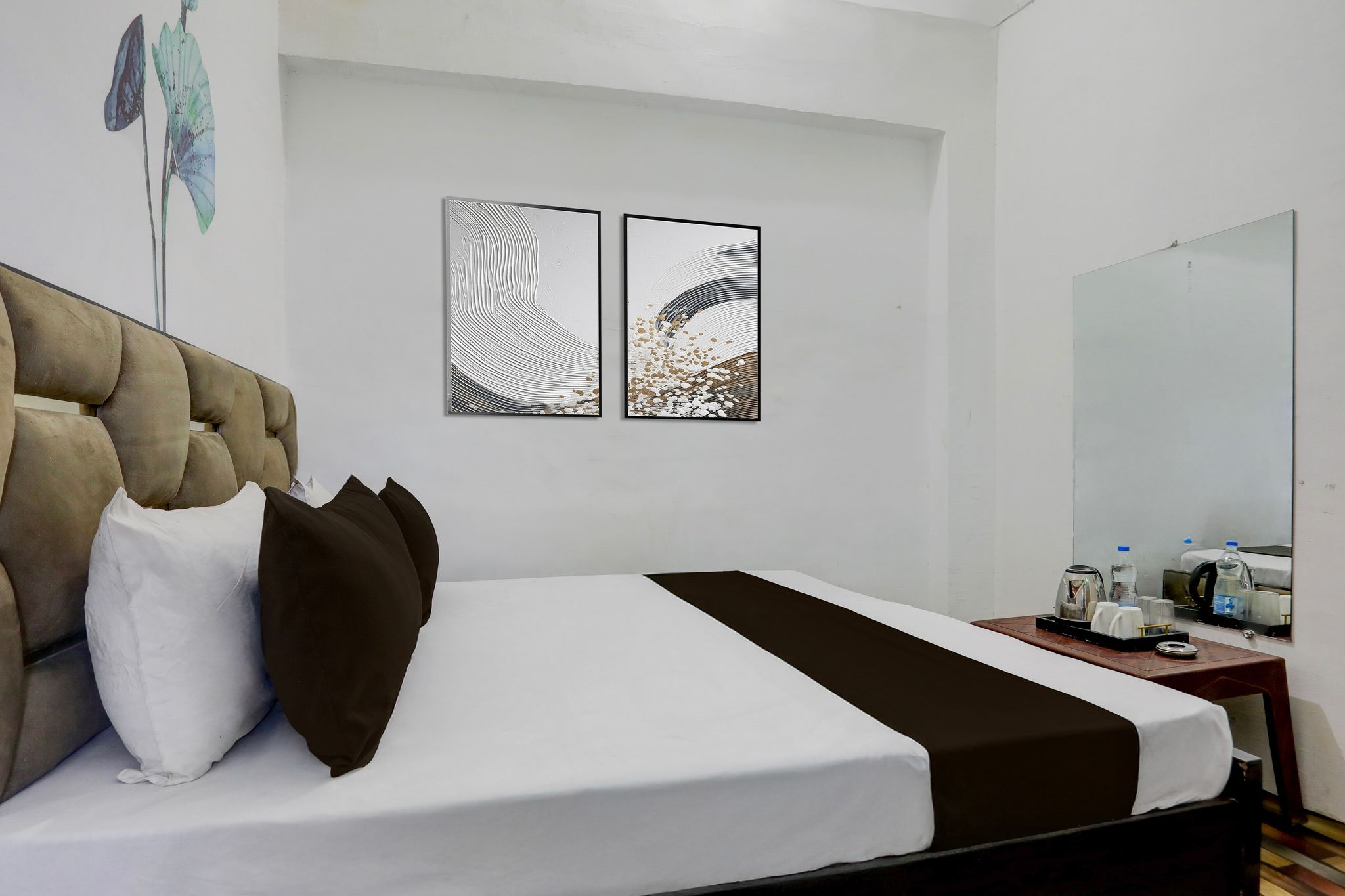 Hotel O S1 Hotel Palace NH 19 Classic 11