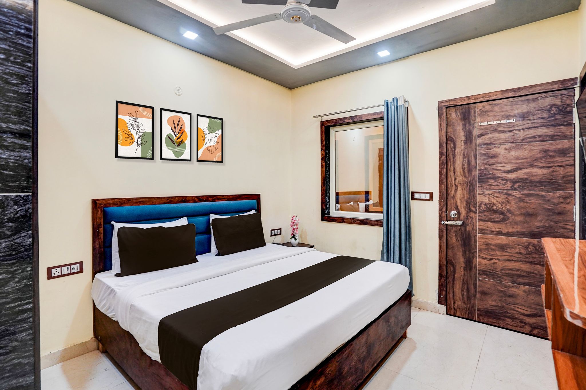 Hotel O Luxe Paradise Classic 4